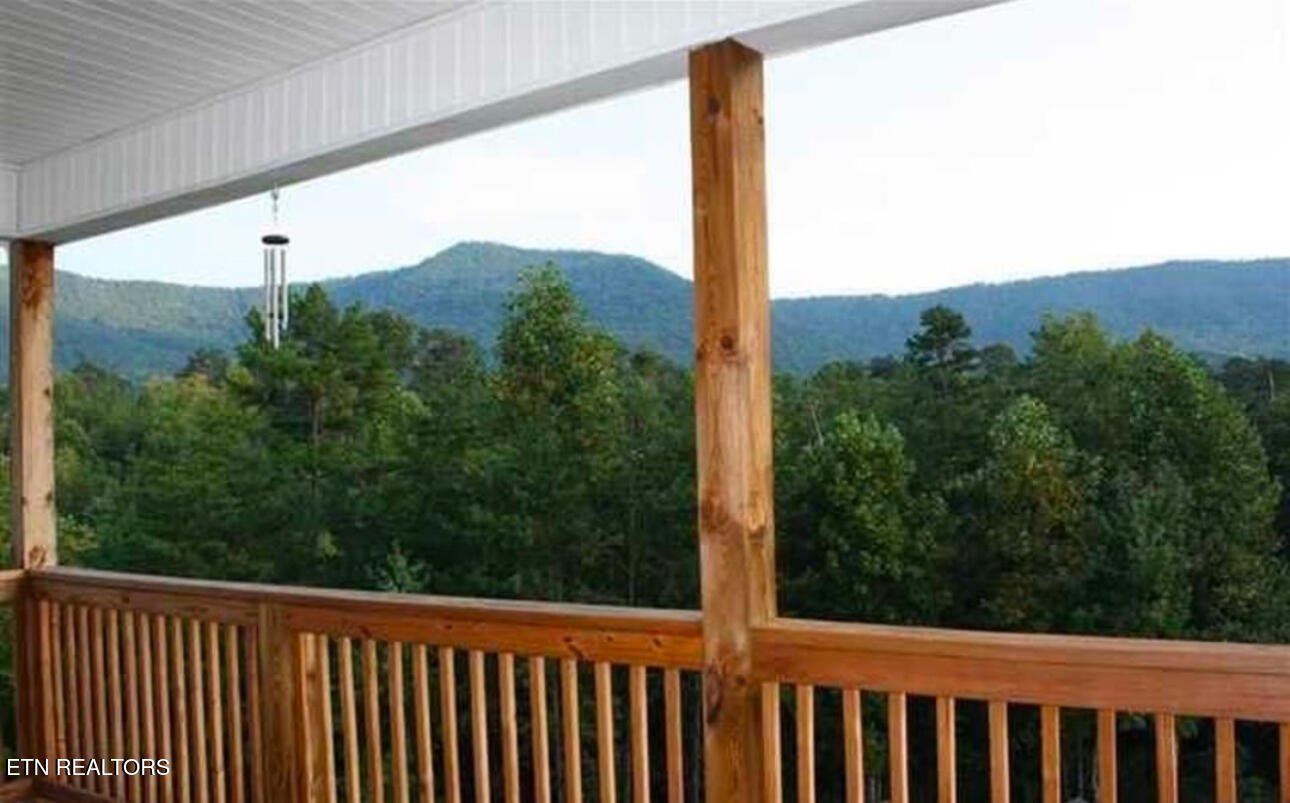 144 Burning Oaks Dr. Drive Sevierville TN 37876