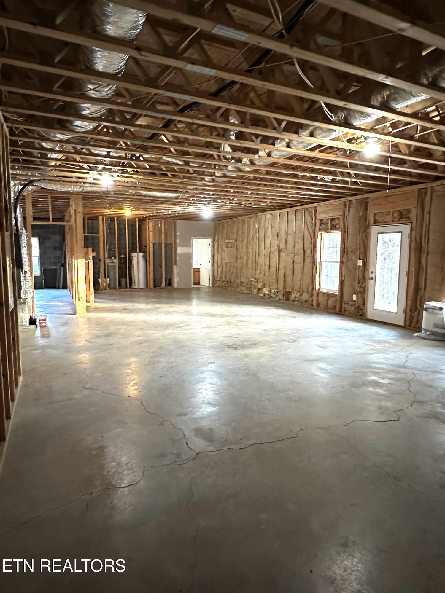 144 Burning Oaks Dr. Drive Sevierville TN 37876