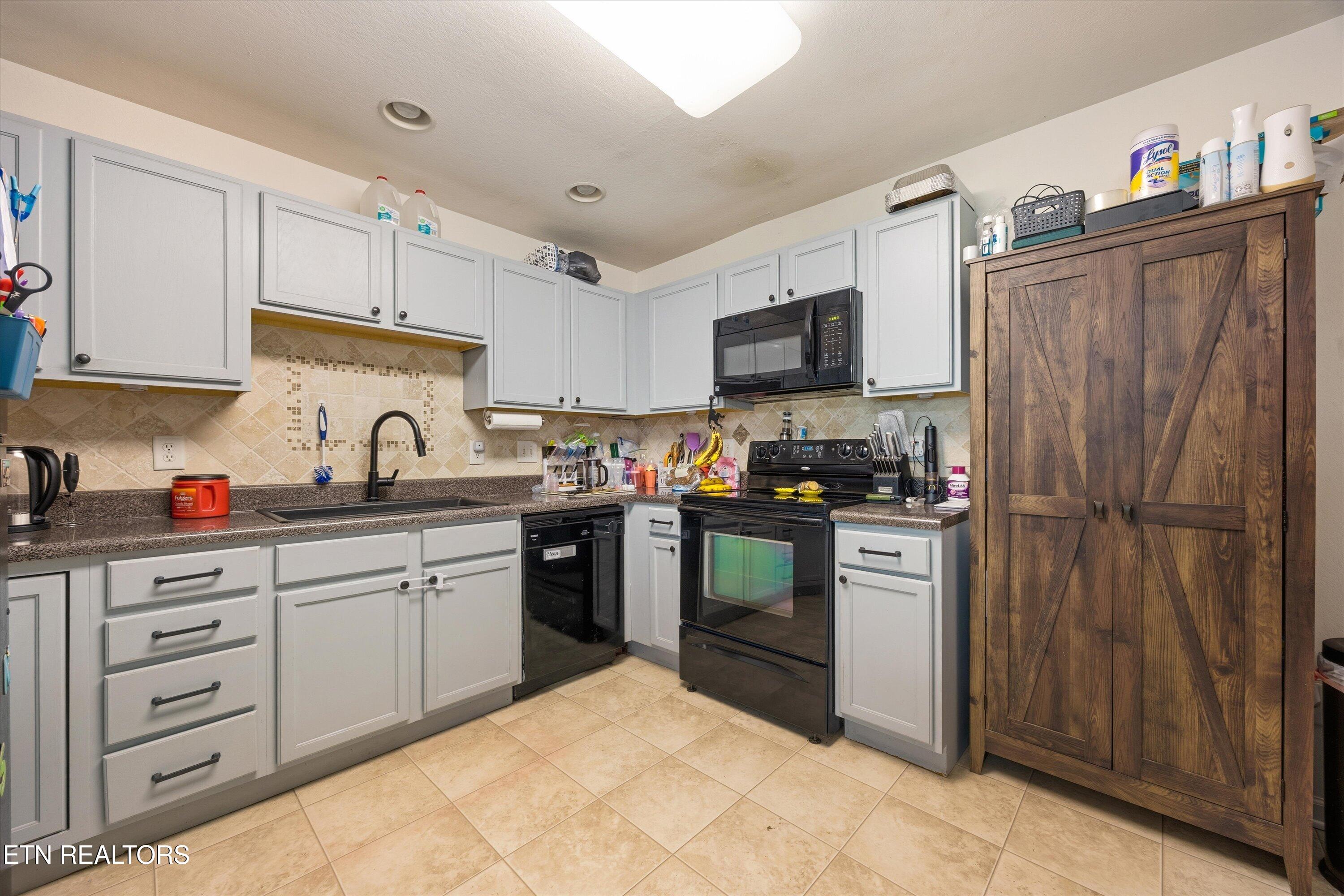 5628 W Luttrell Road Knoxville TN 37918
