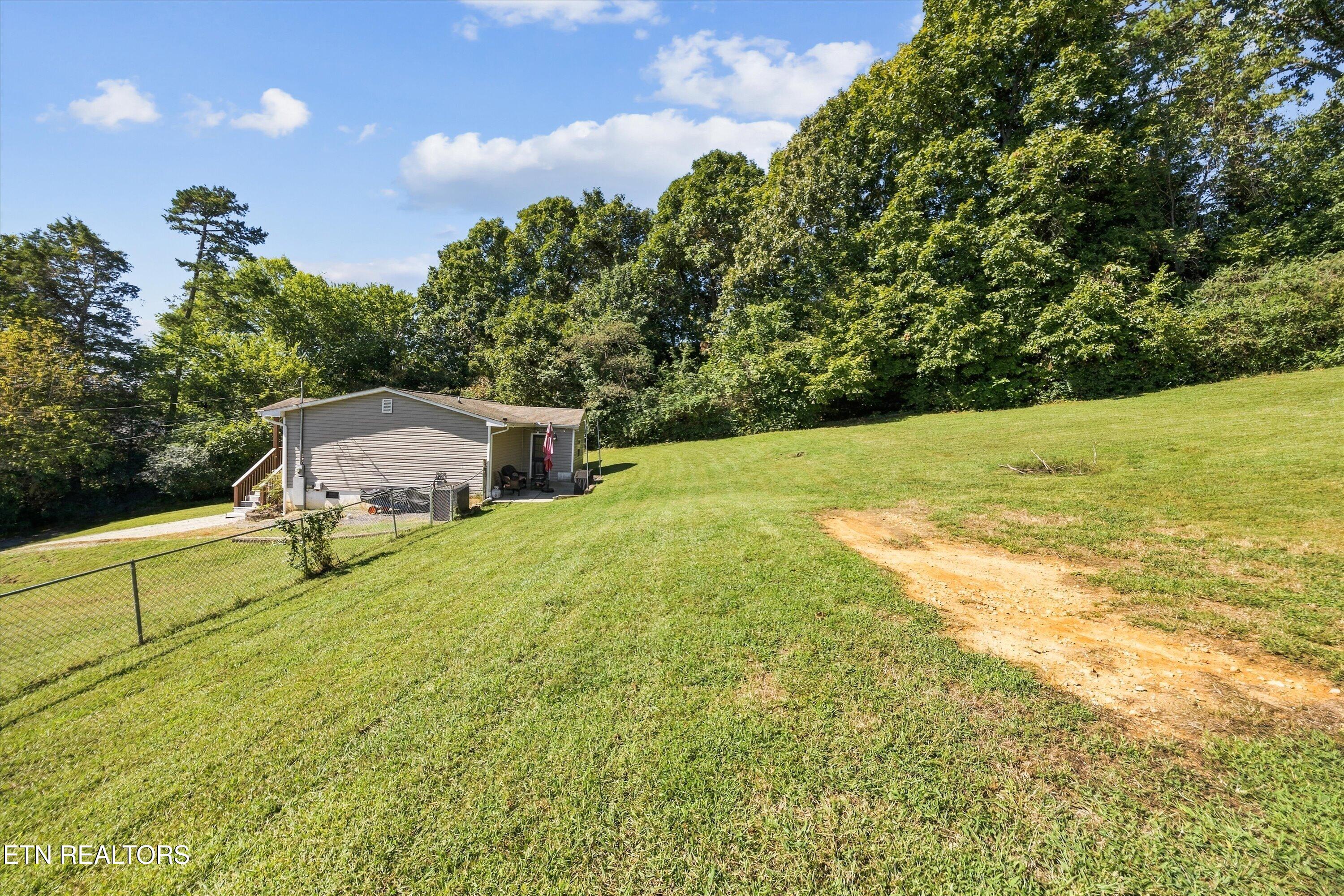 5628 W Luttrell Road Knoxville TN 37918