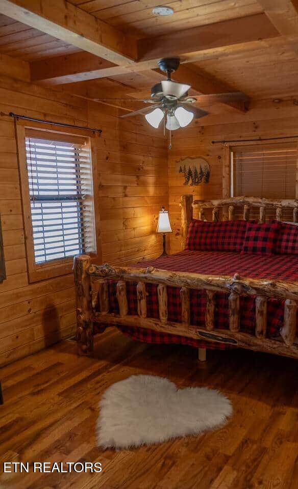 3046 Engle Town Road Pigeon Forge TN 37862
