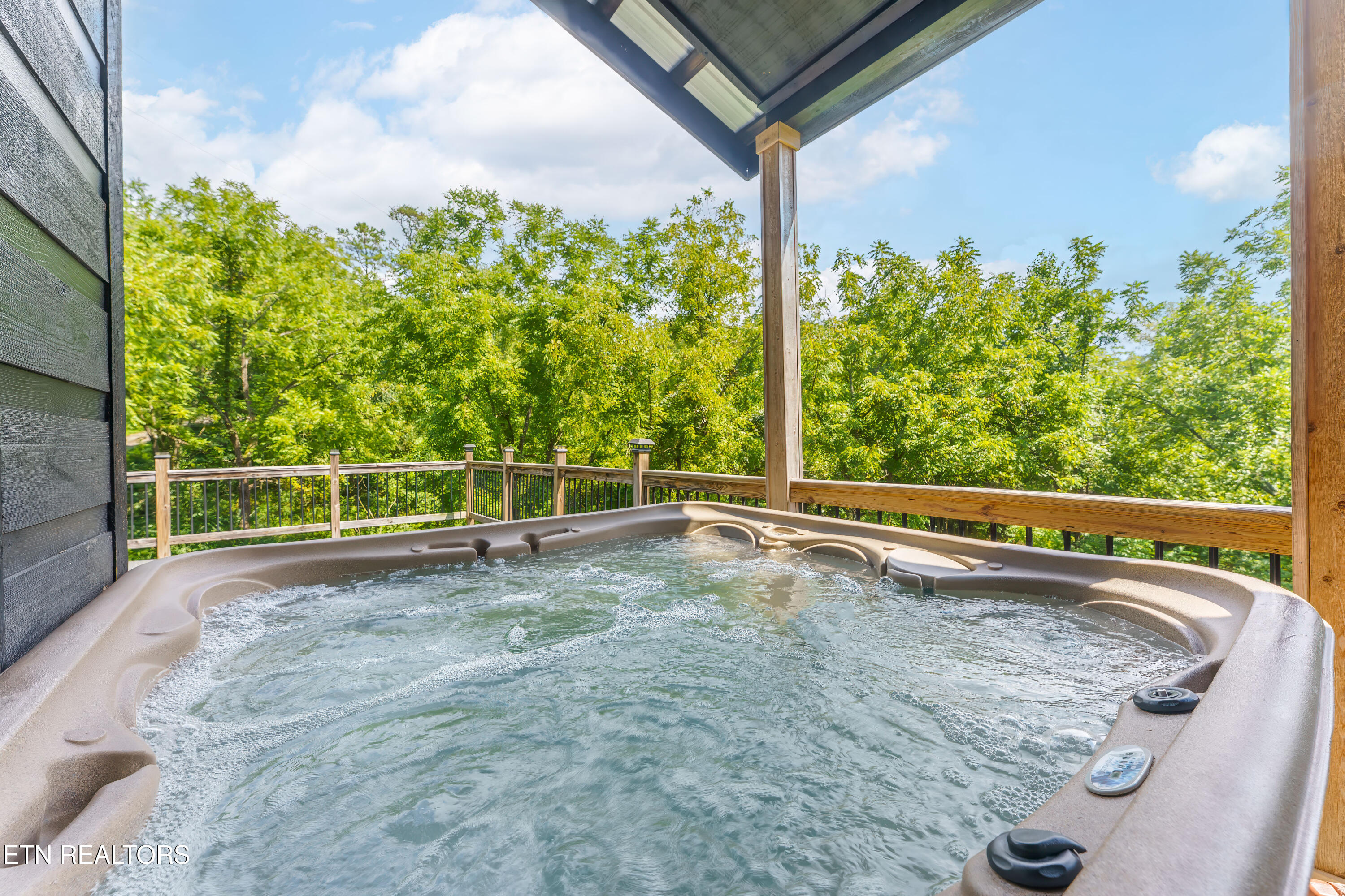 1805 Shady Grove Road Sevierville TN 37876