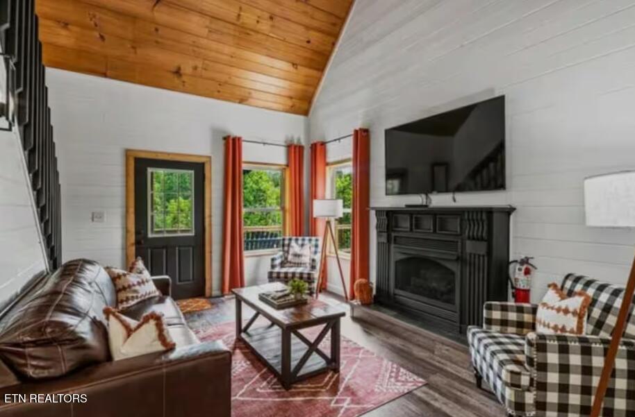 1805 Shady Grove Road Sevierville TN 37876
