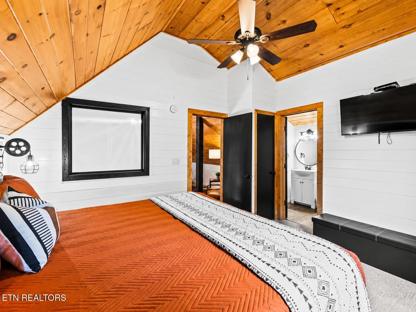 1805 Shady Grove Road Sevierville TN 37876