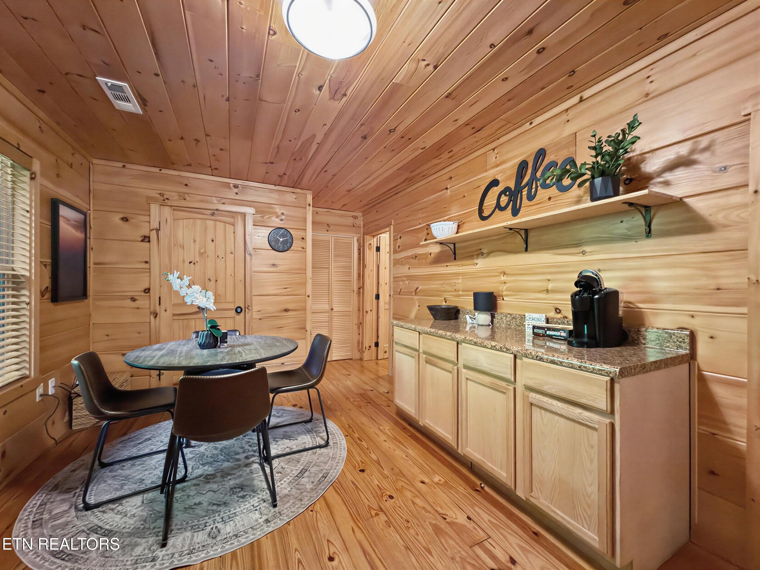 3616 Henry Town Road Sevierville TN 37876