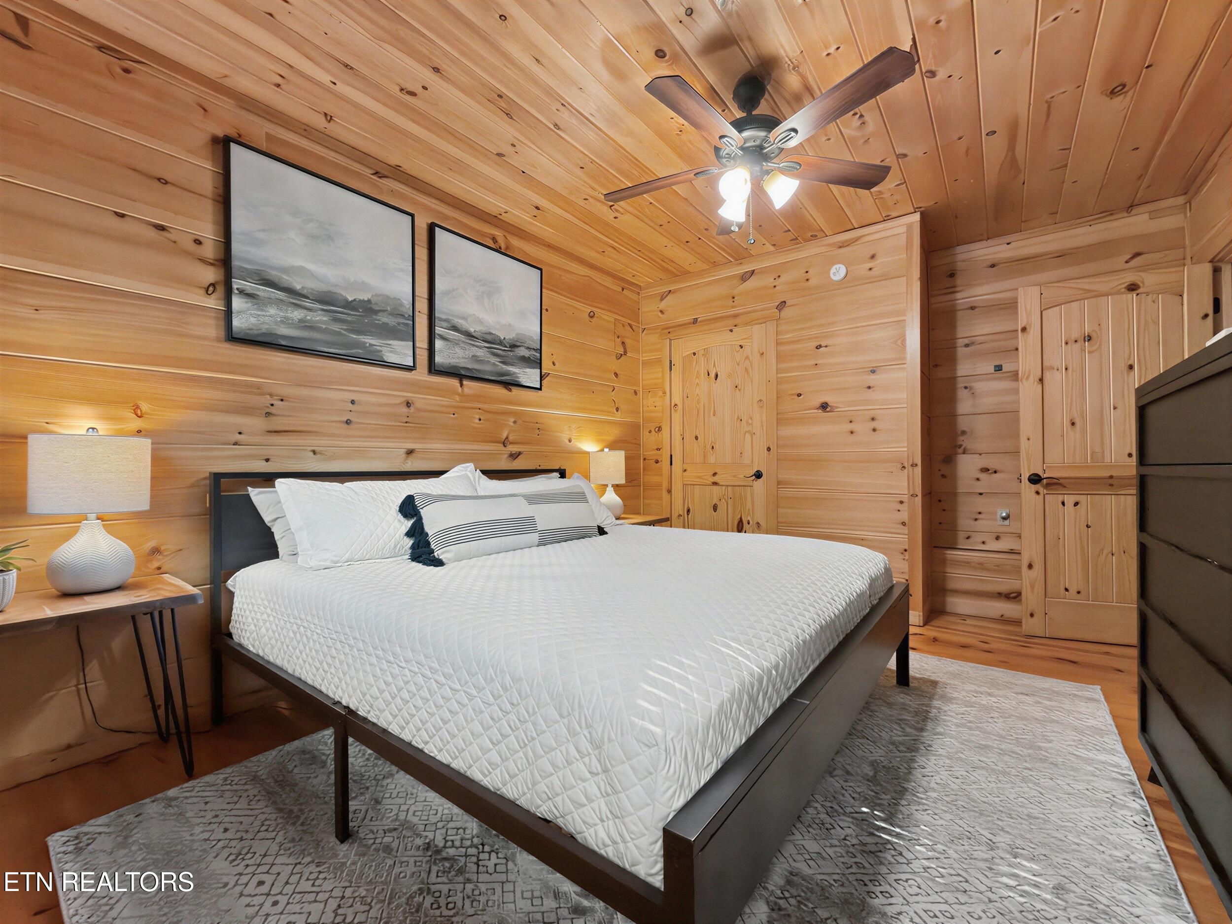 3616 Henry Town Road Sevierville TN 37876