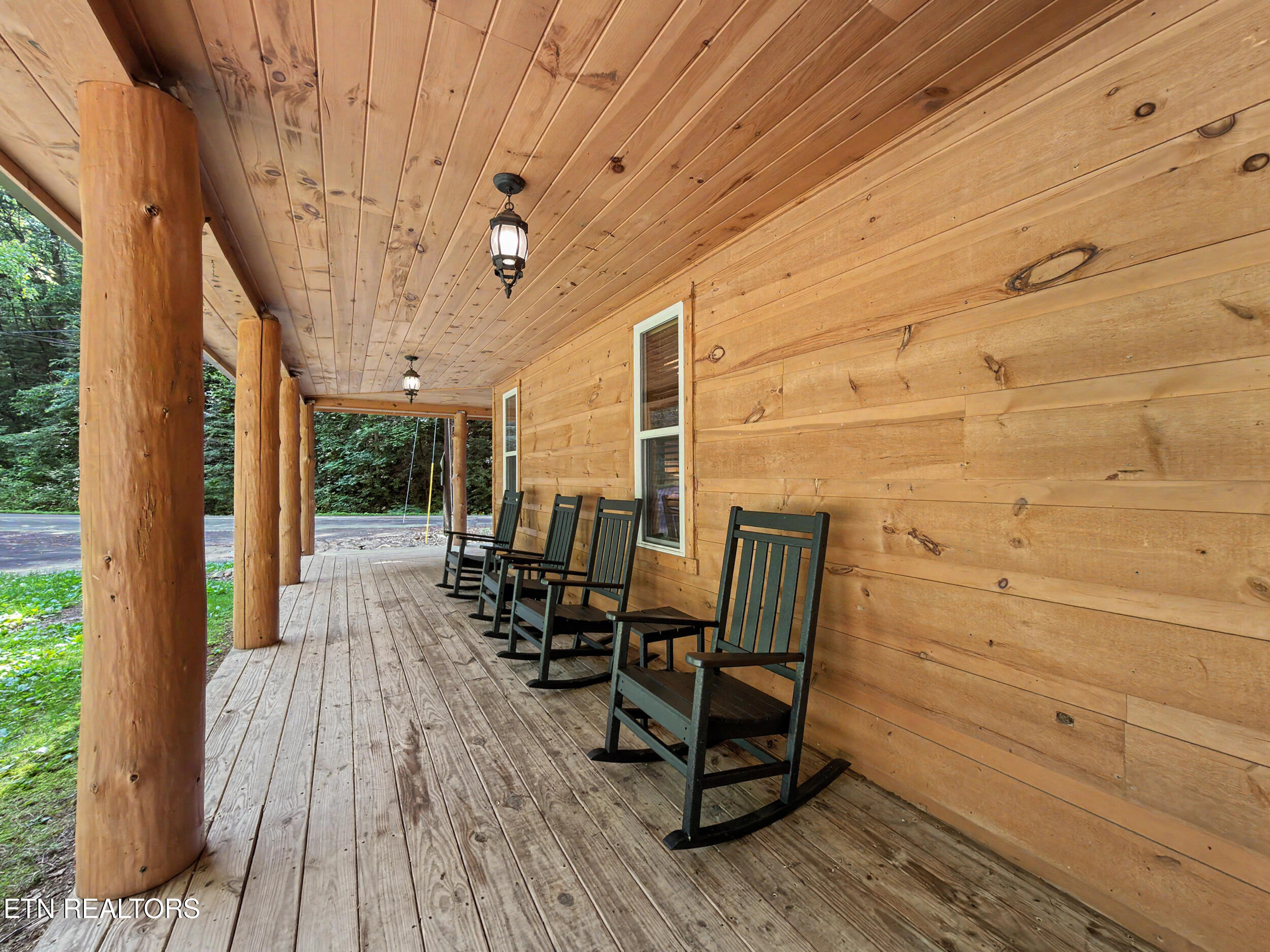 3616 Henry Town Road Sevierville TN 37876