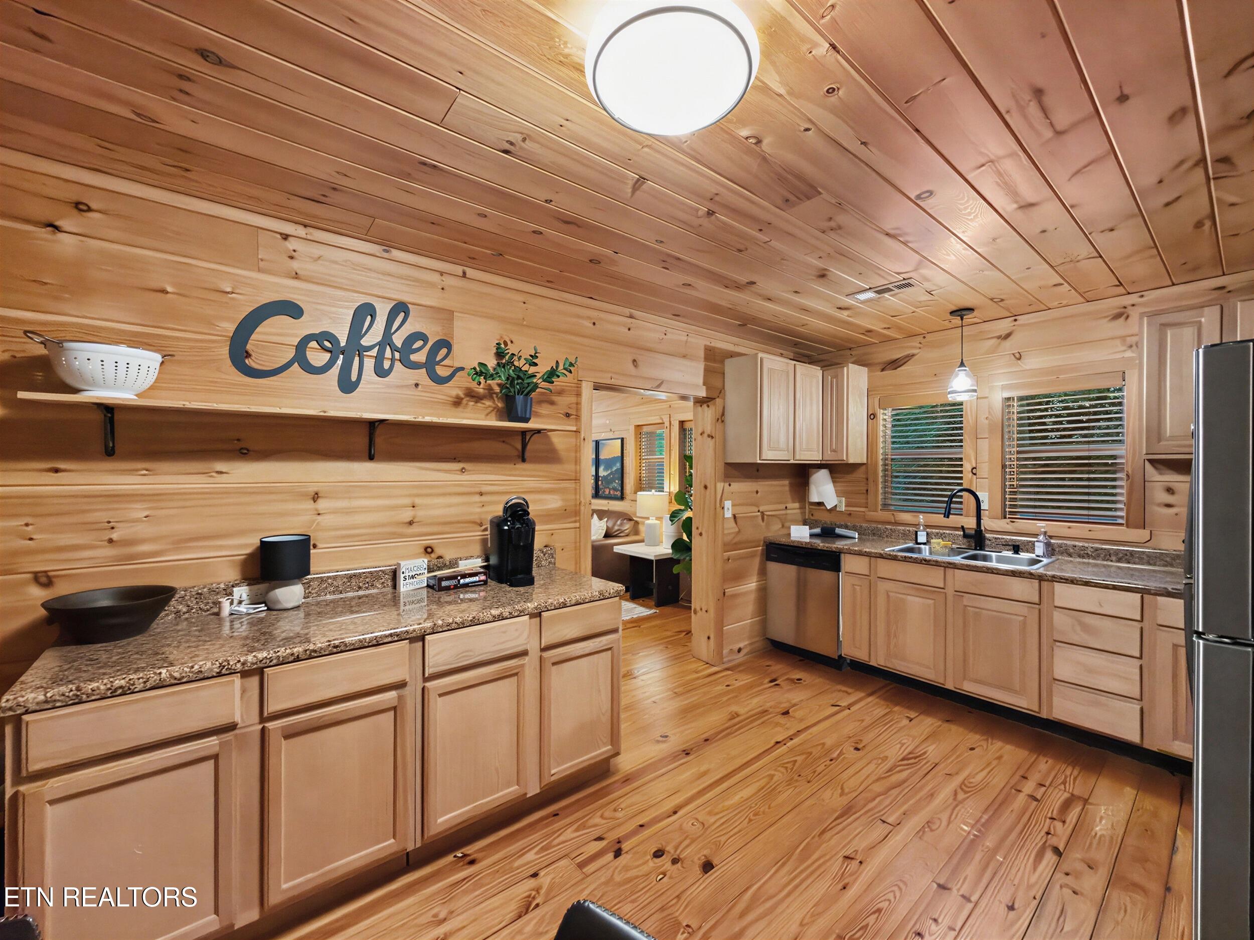 3616 Henry Town Road Sevierville TN 37876