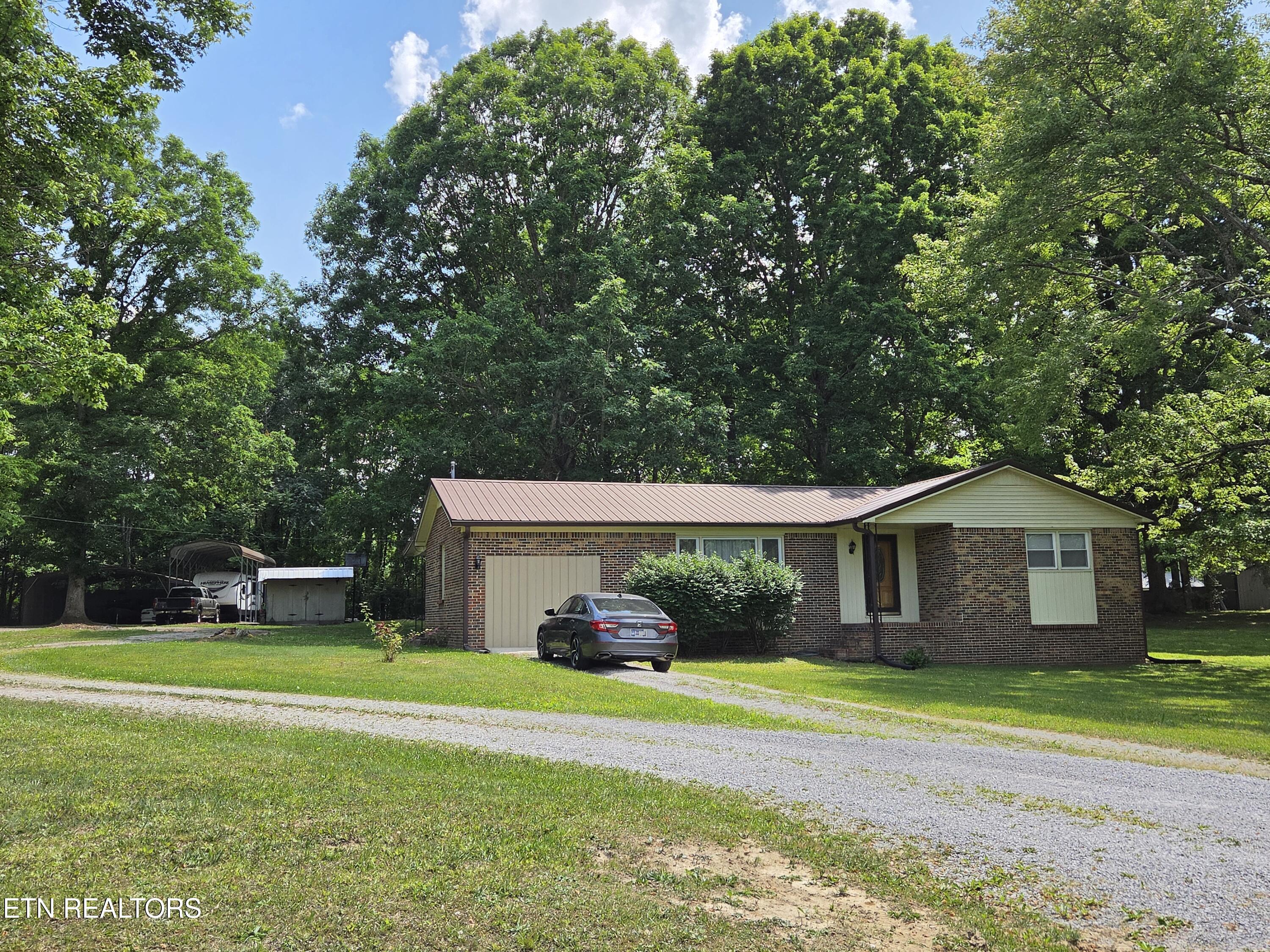 408 Shady Oaks Drive Spencer TN 38585