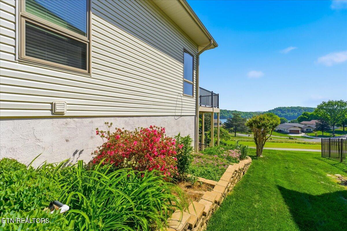 219 Tuhdegwa Lane Loudon TN 37774