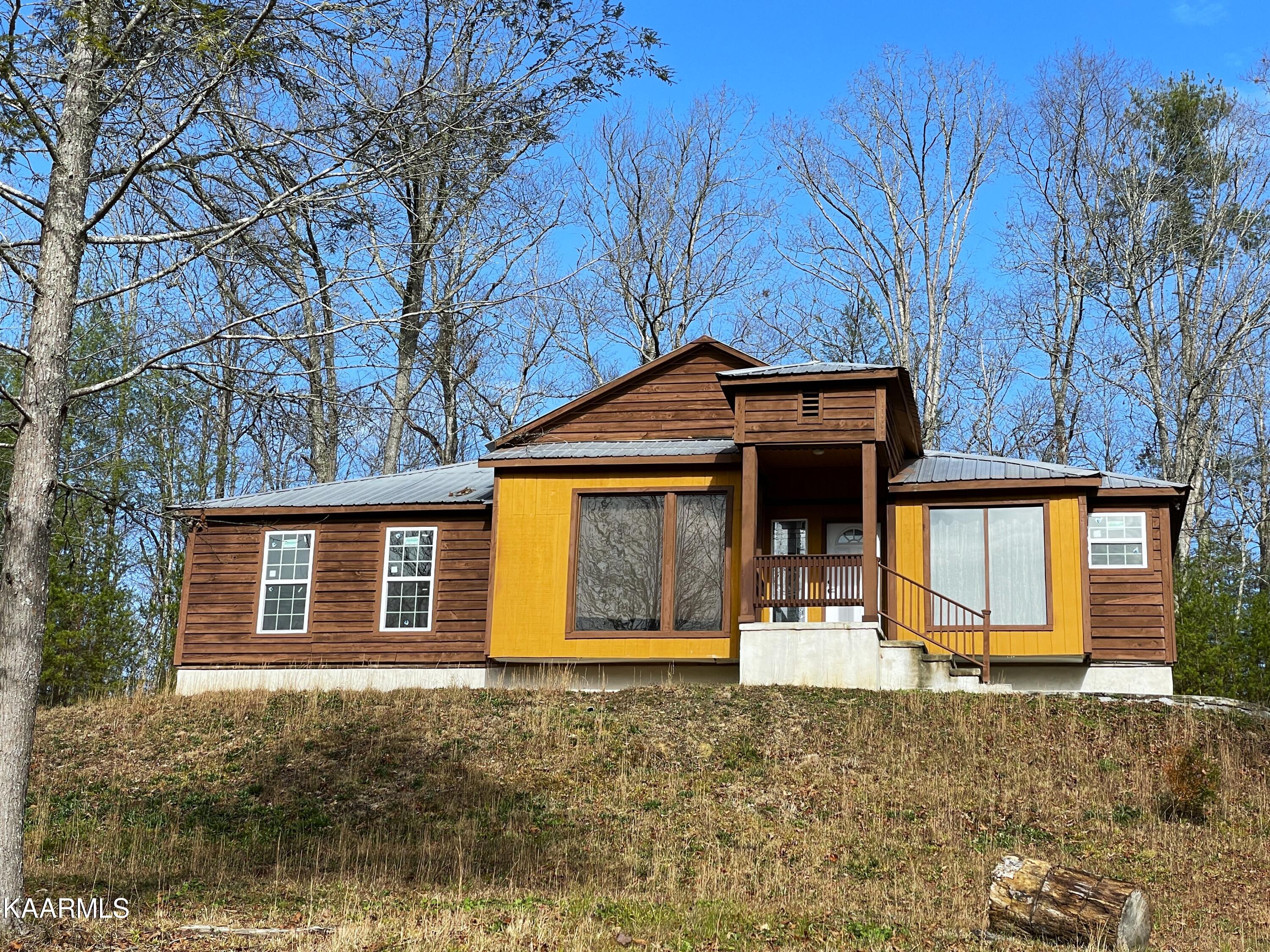 816 Barker Branch Del Rio TN 37727