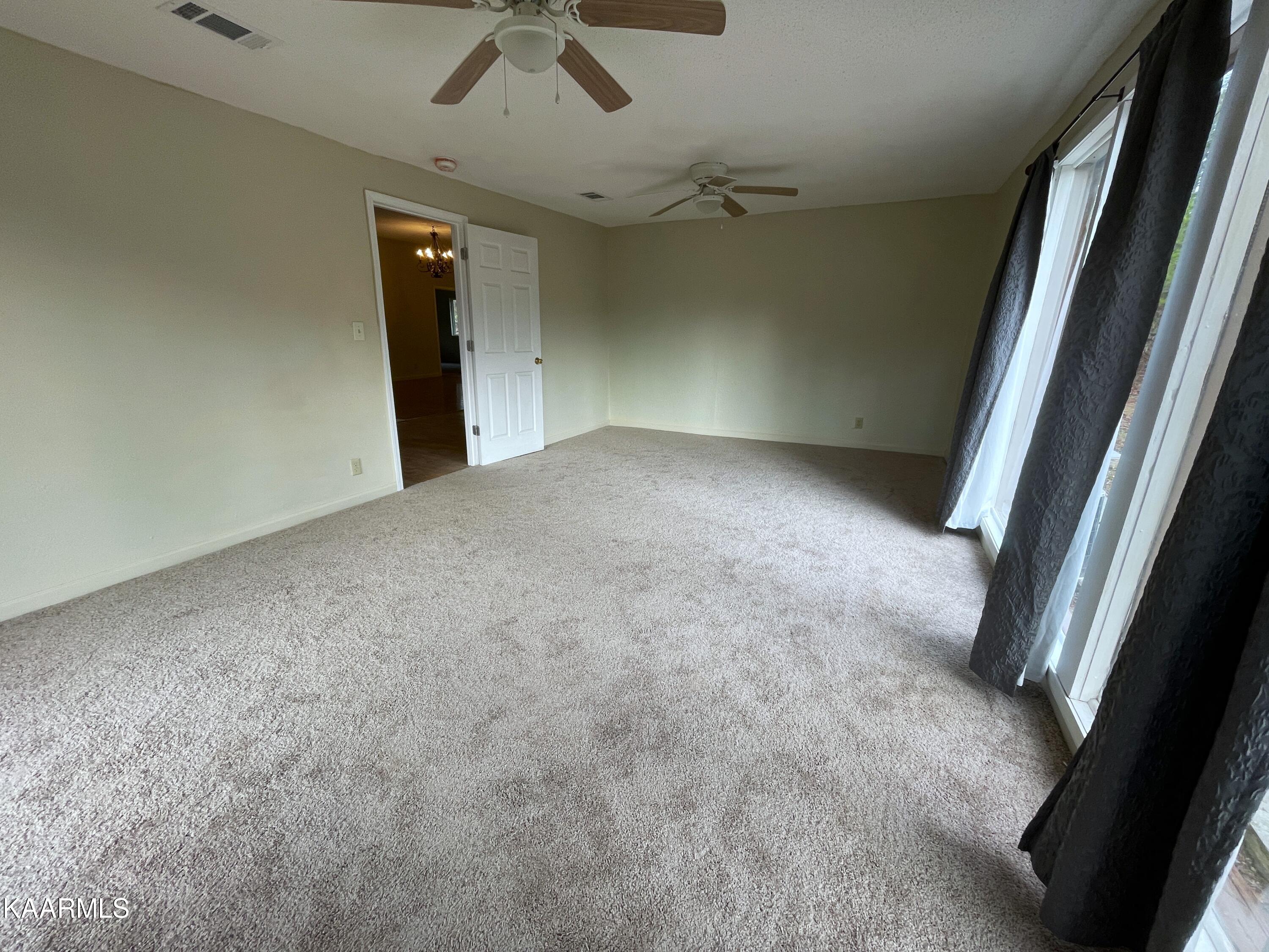 816 Barker Branch Del Rio TN 37727