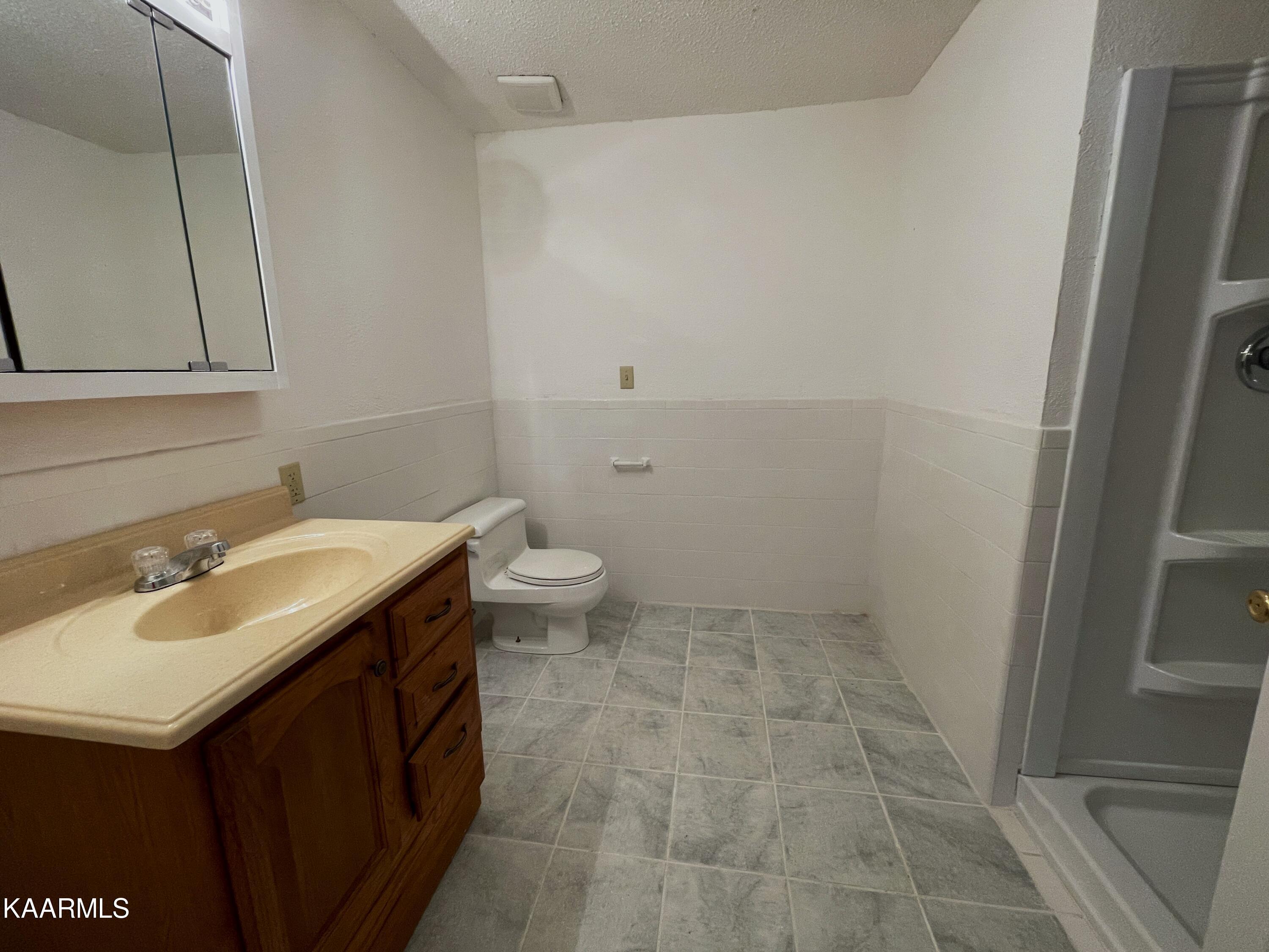 816 Barker Branch Del Rio TN 37727