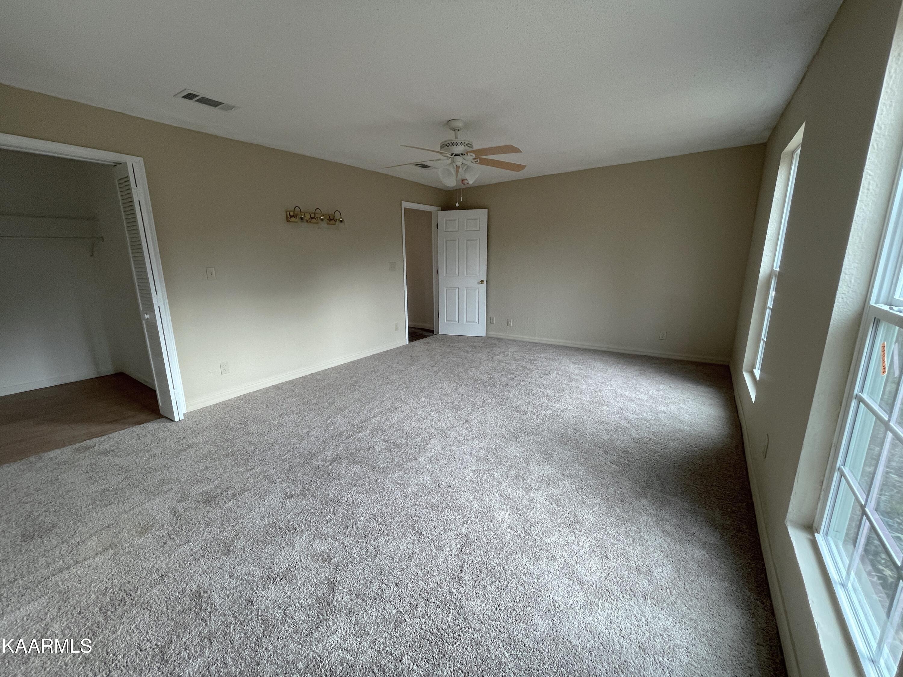 816 Barker Branch Del Rio TN 37727