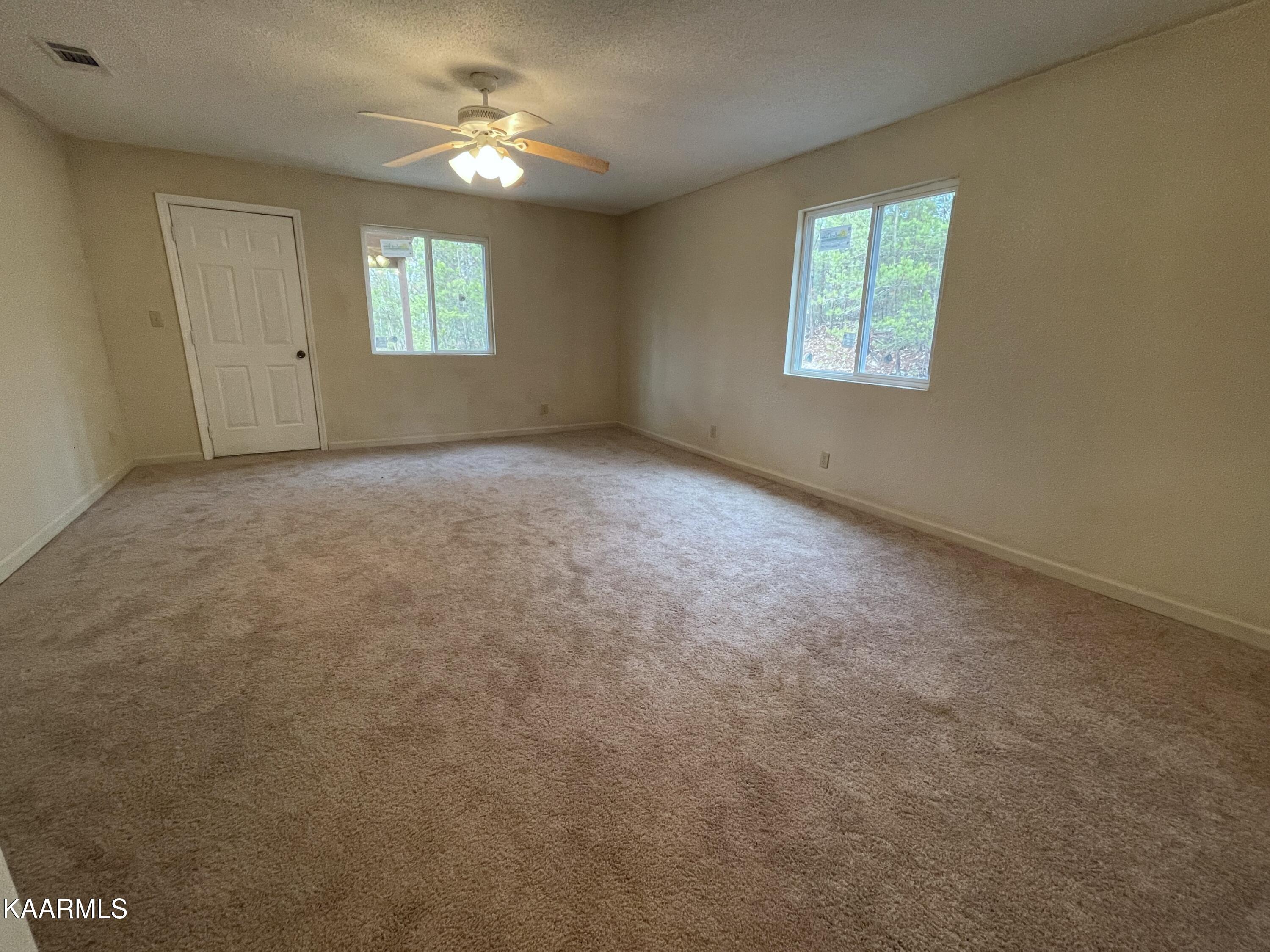 816 Barker Branch Del Rio TN 37727