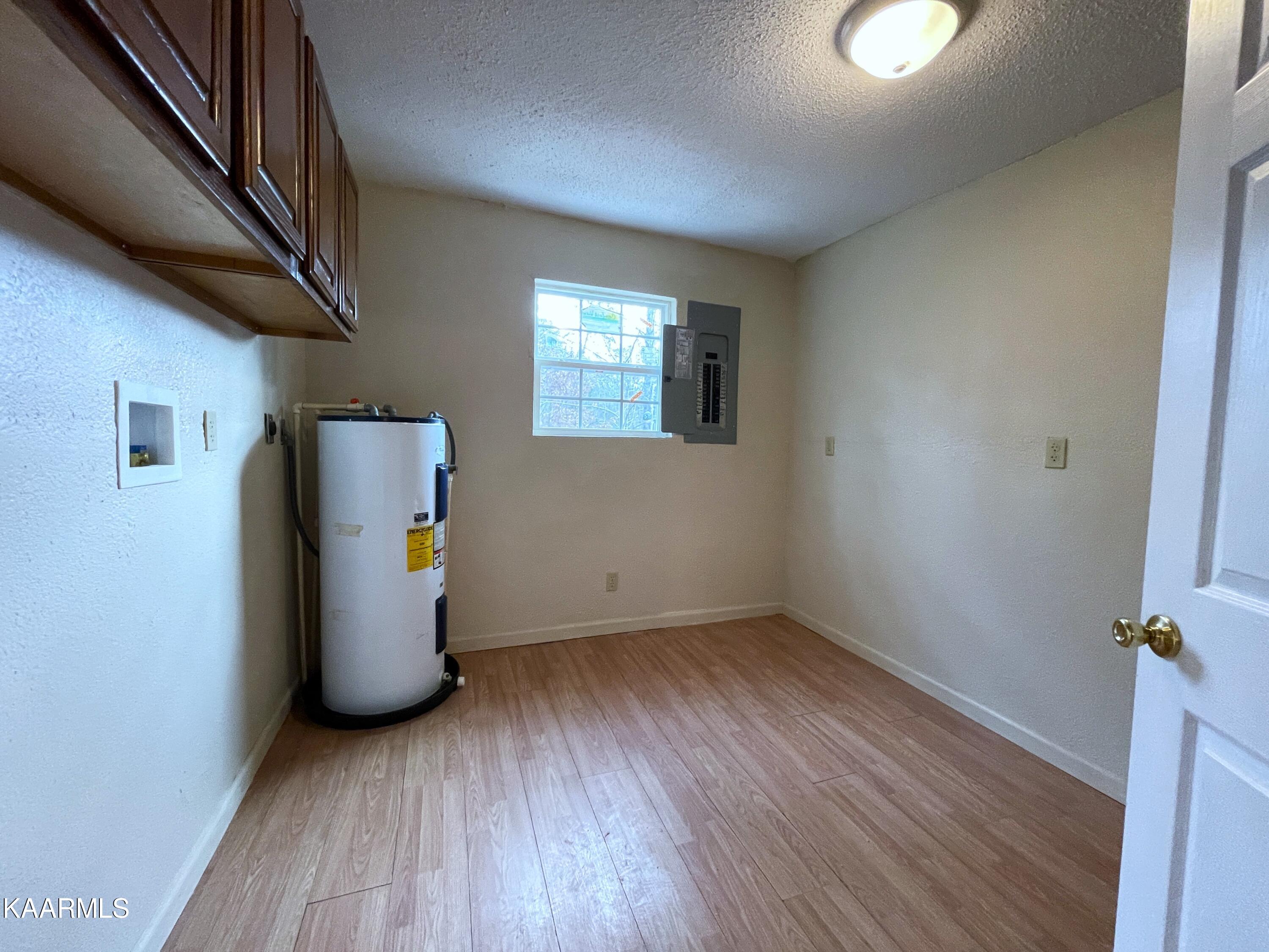 816 Barker Branch Del Rio TN 37727