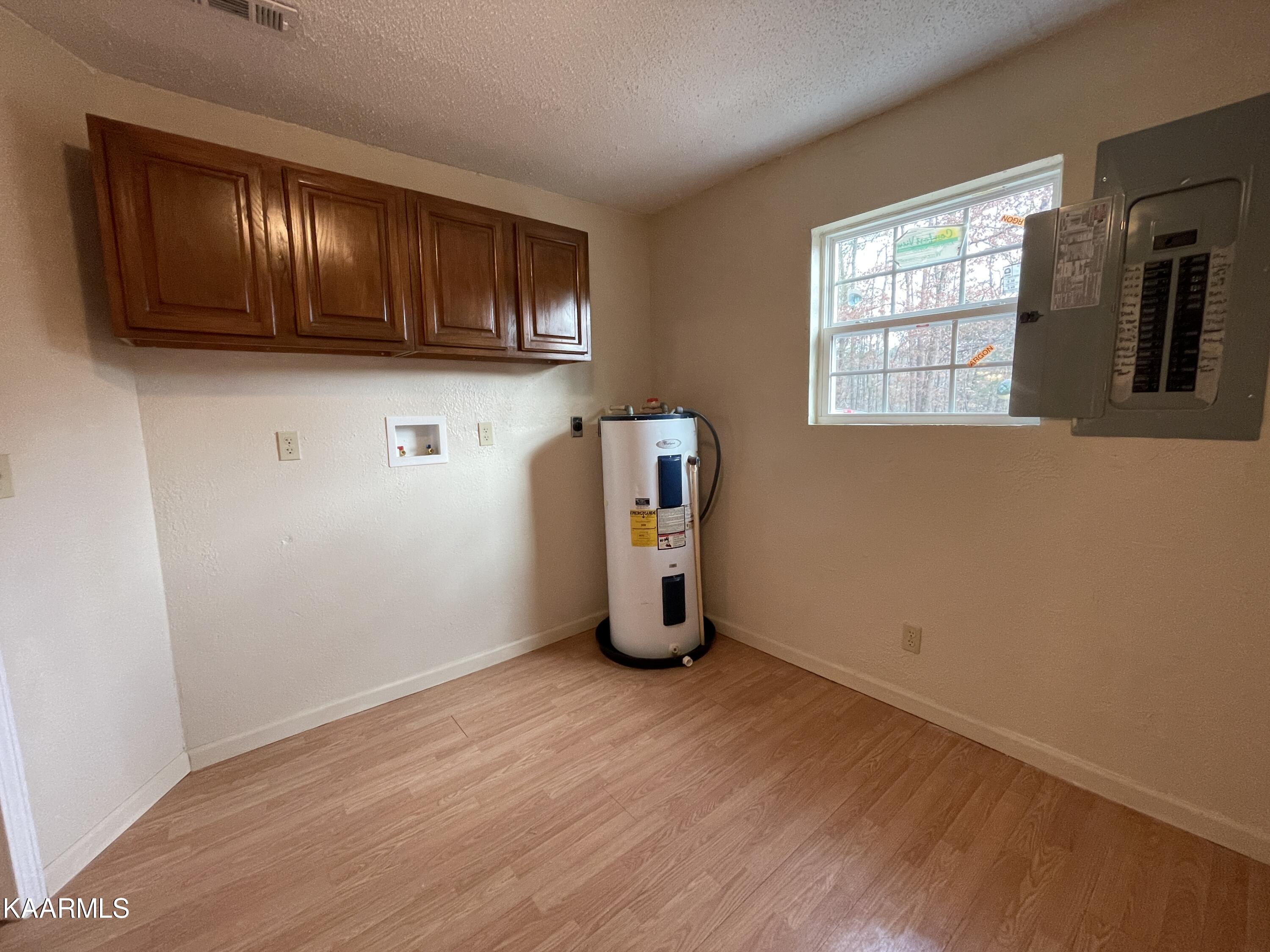 816 Barker Branch Del Rio TN 37727