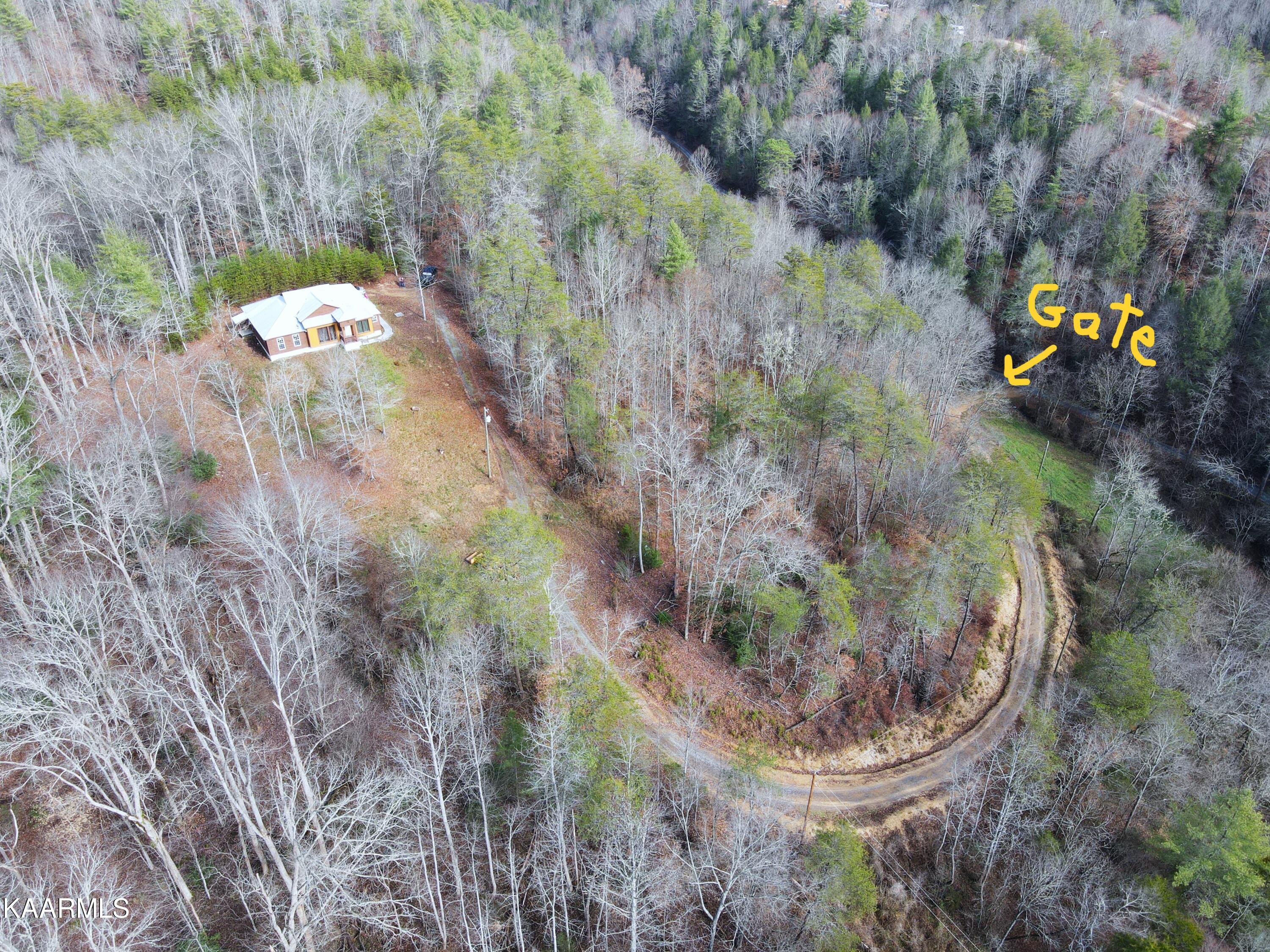816 Barker Branch Del Rio TN 37727
