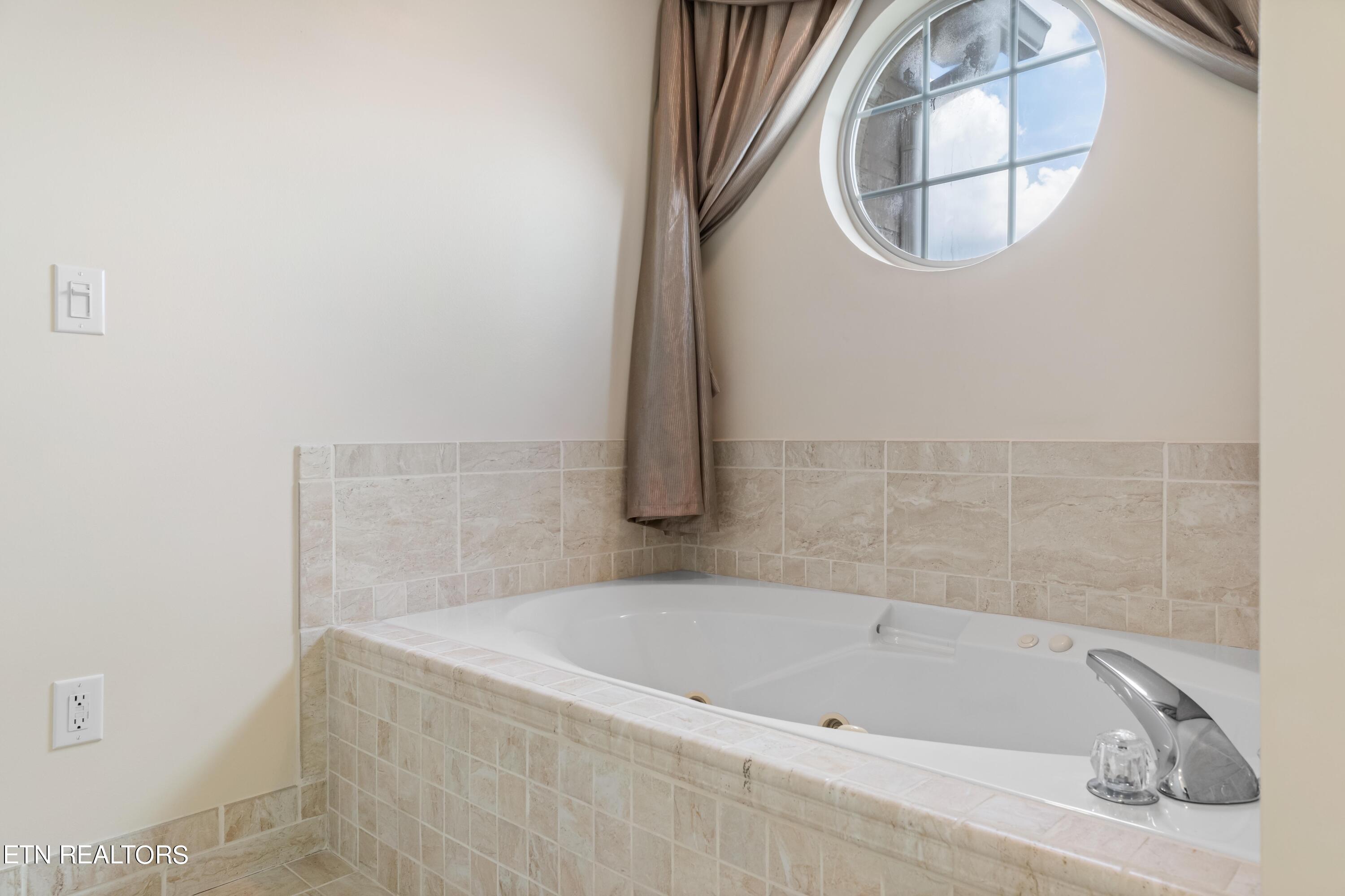 5657 Eagle Crest Lane Knoxville TN 37921