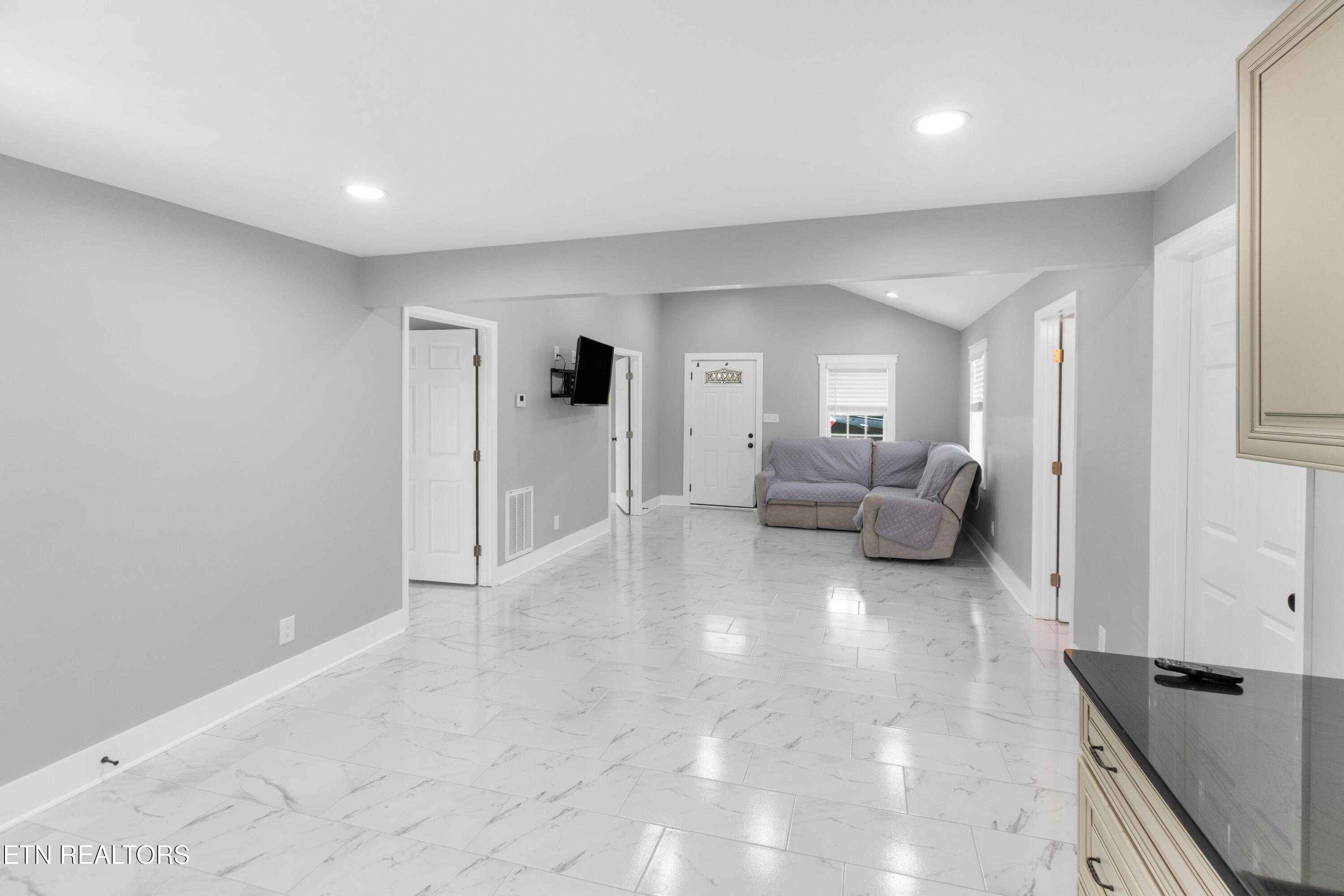1100 Valley Home Road Morristown TN 37813
