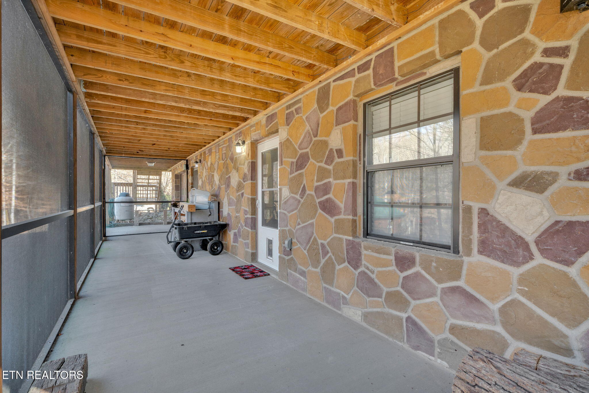 320 Muscadine Court Sevierville TN 37876
