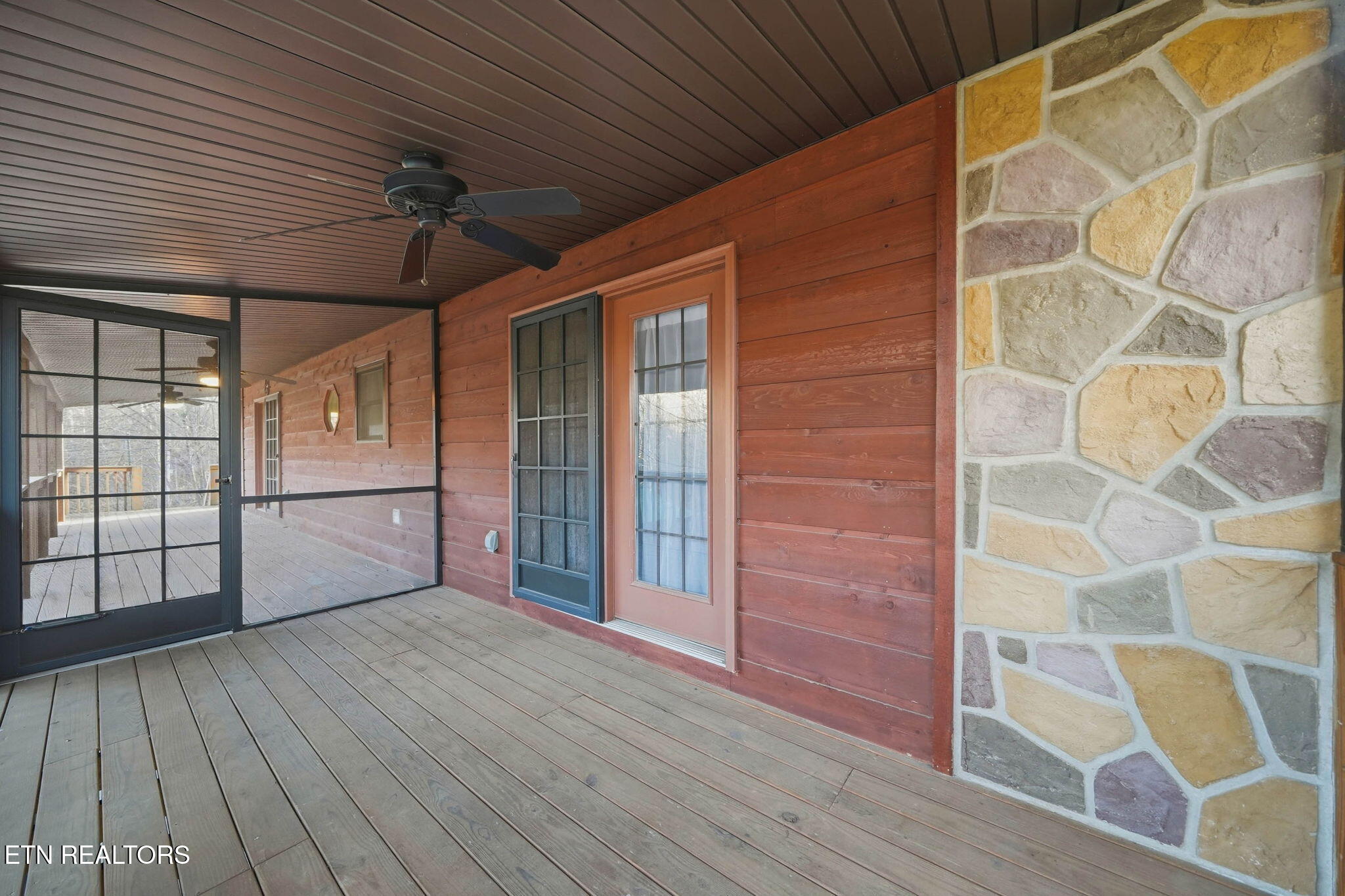 320 Muscadine Court Sevierville TN 37876