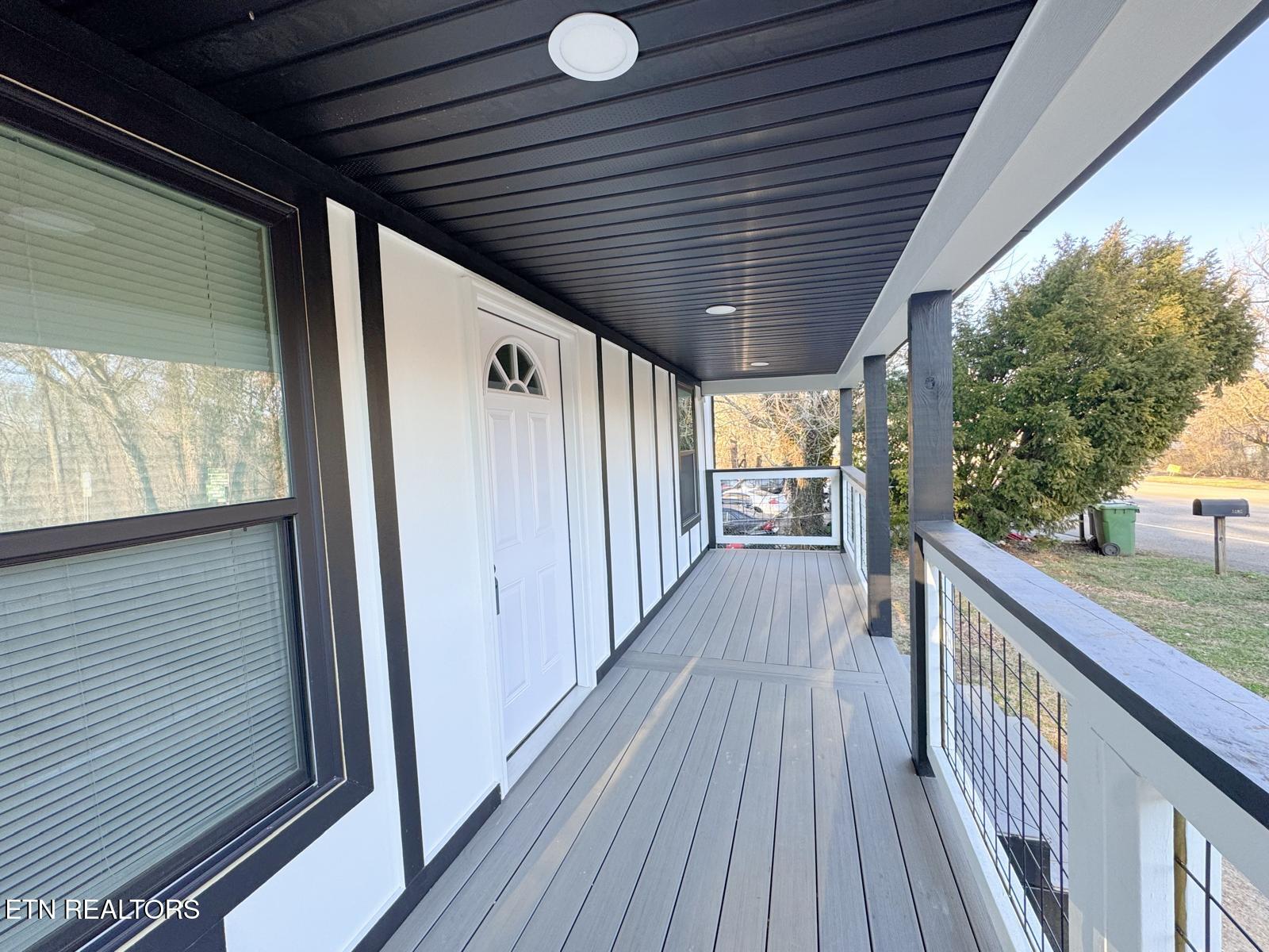 1107 W Broadway Street Lenoir City TN 37771