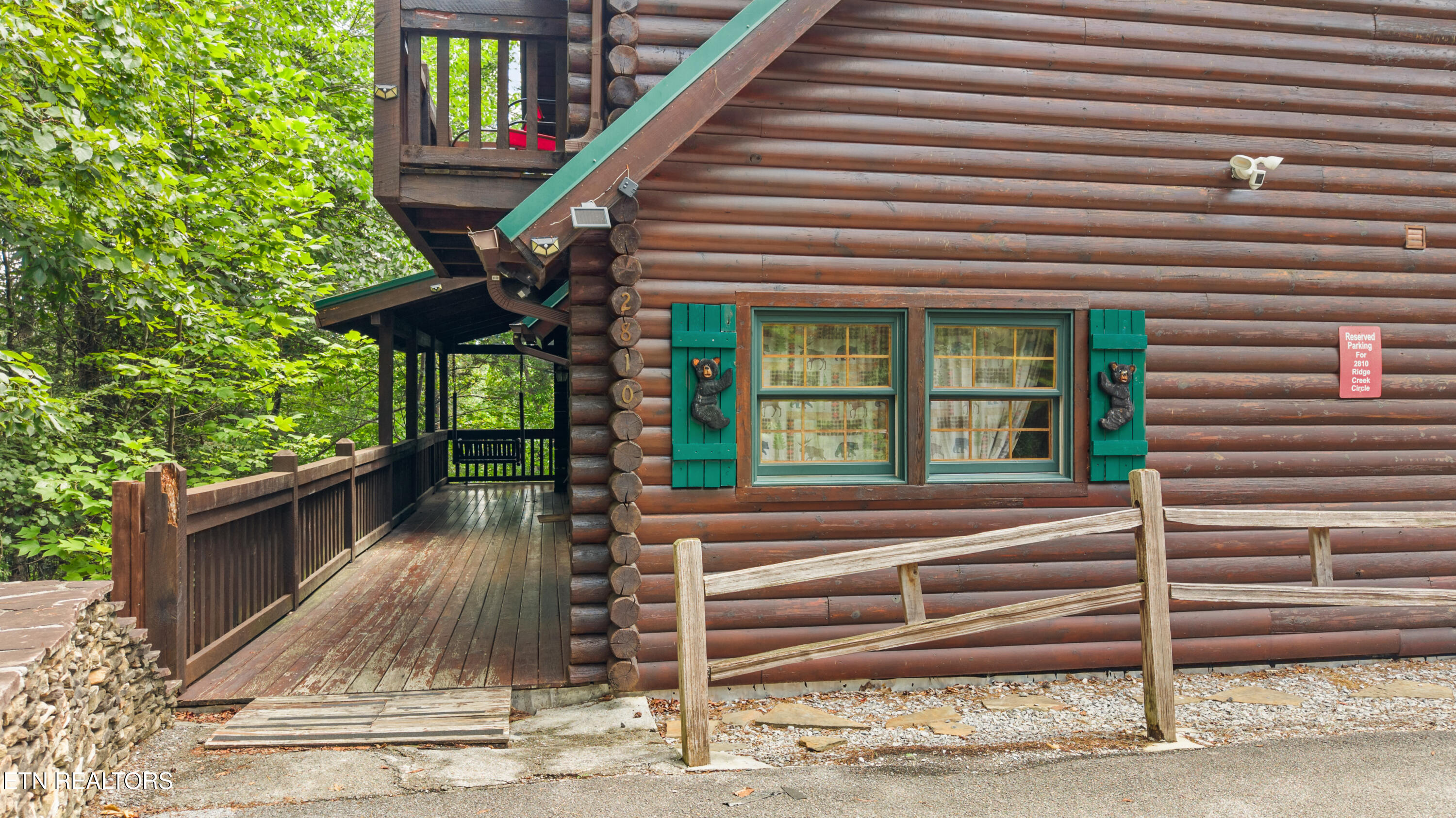 2810 Ridge Creek Circle Sevierville TN 37876