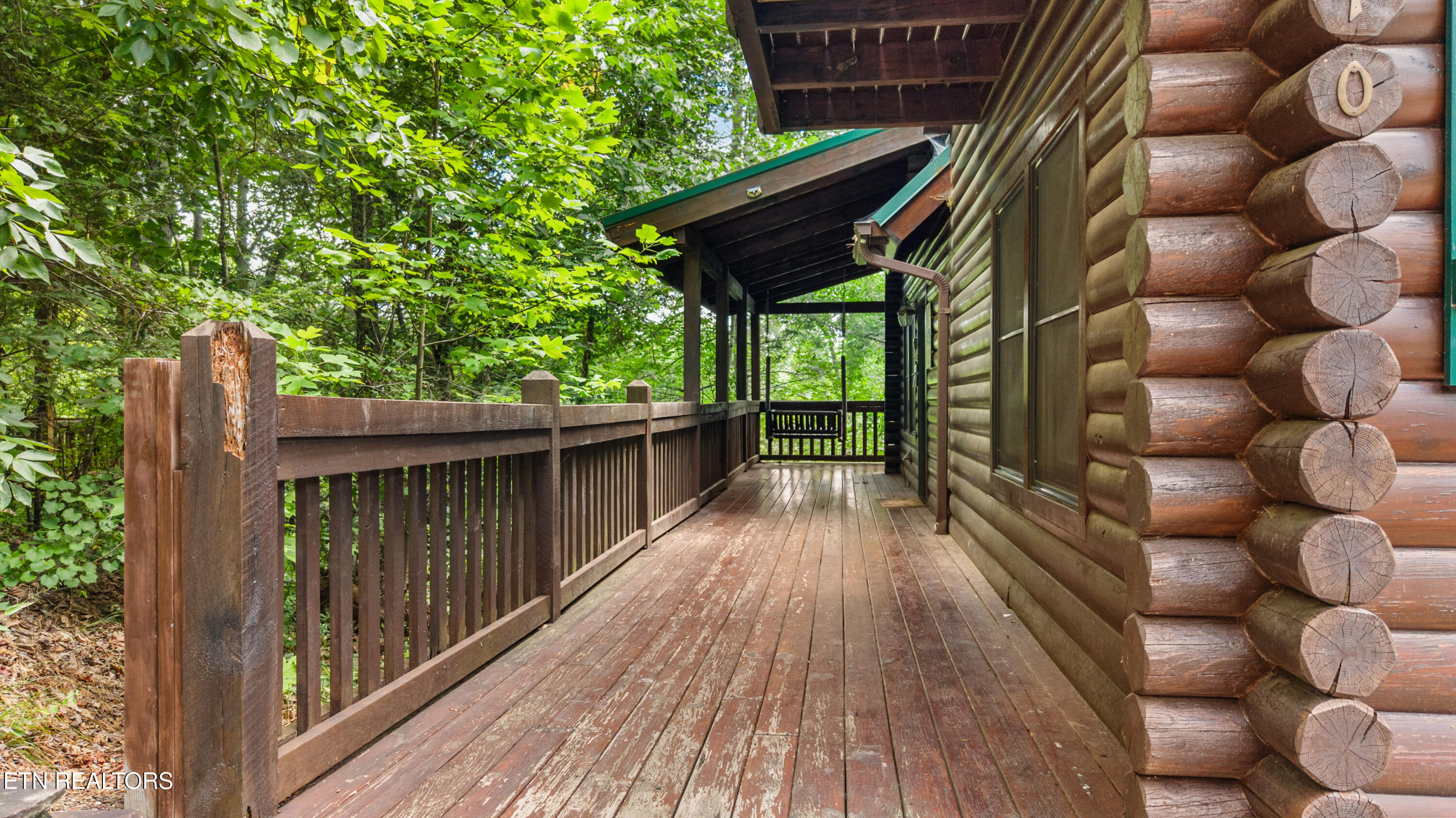 2810 Ridge Creek Circle Sevierville TN 37876