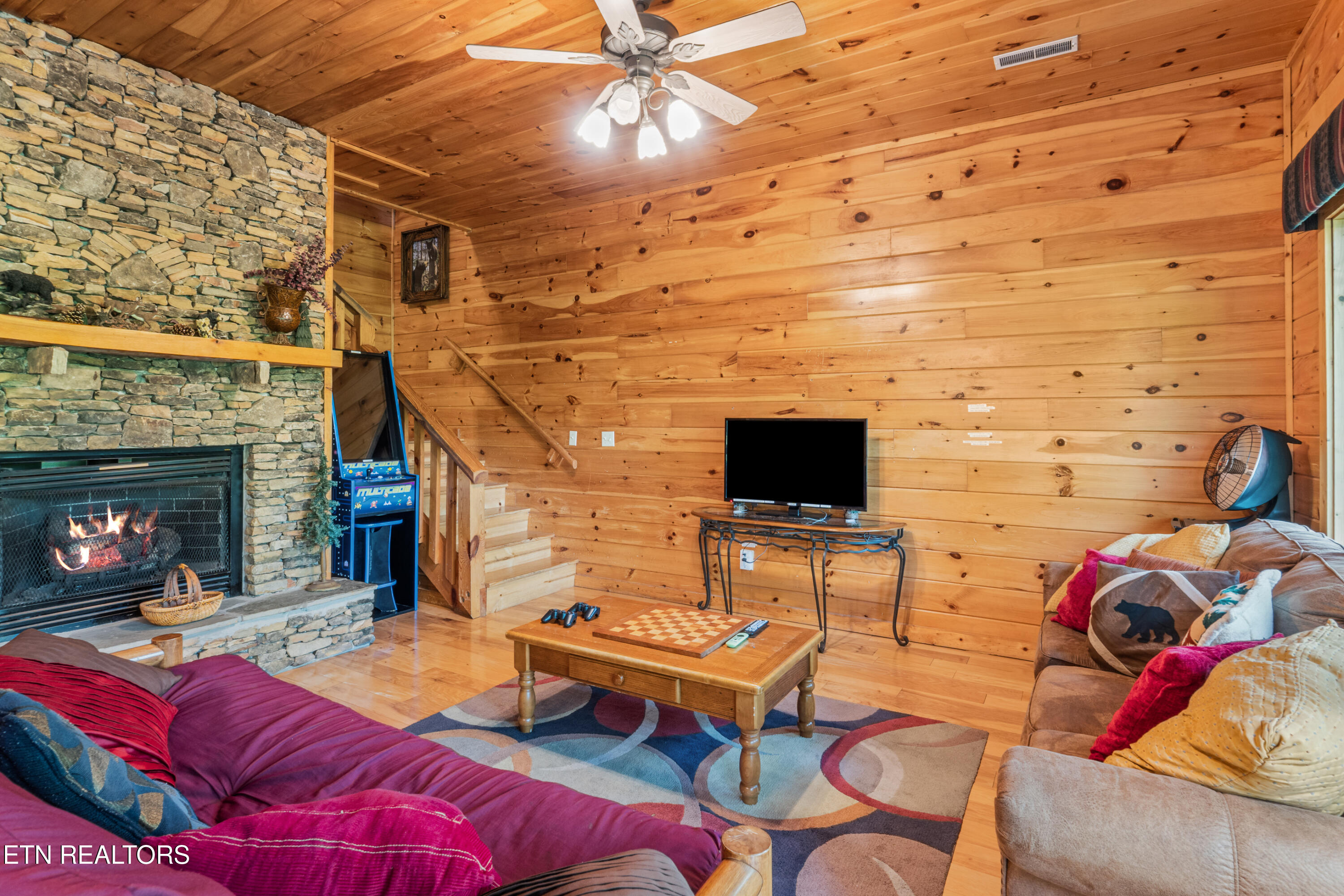 2810 Ridge Creek Circle Sevierville TN 37876