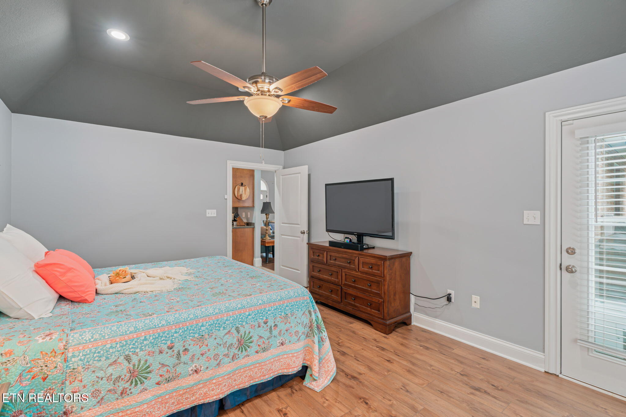 159 Bradford Village Way Kingston TN 37763