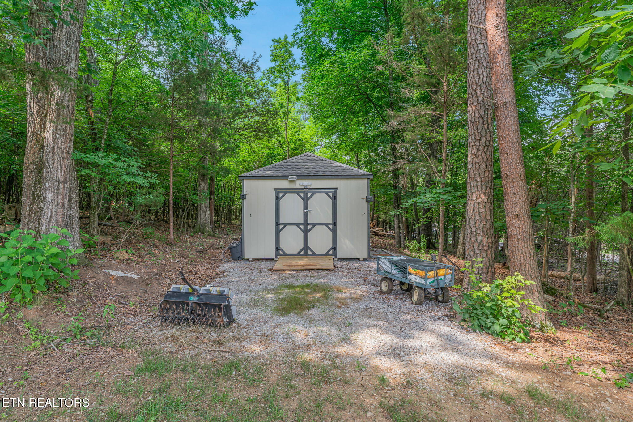 159 Bradford Village Way Kingston TN 37763