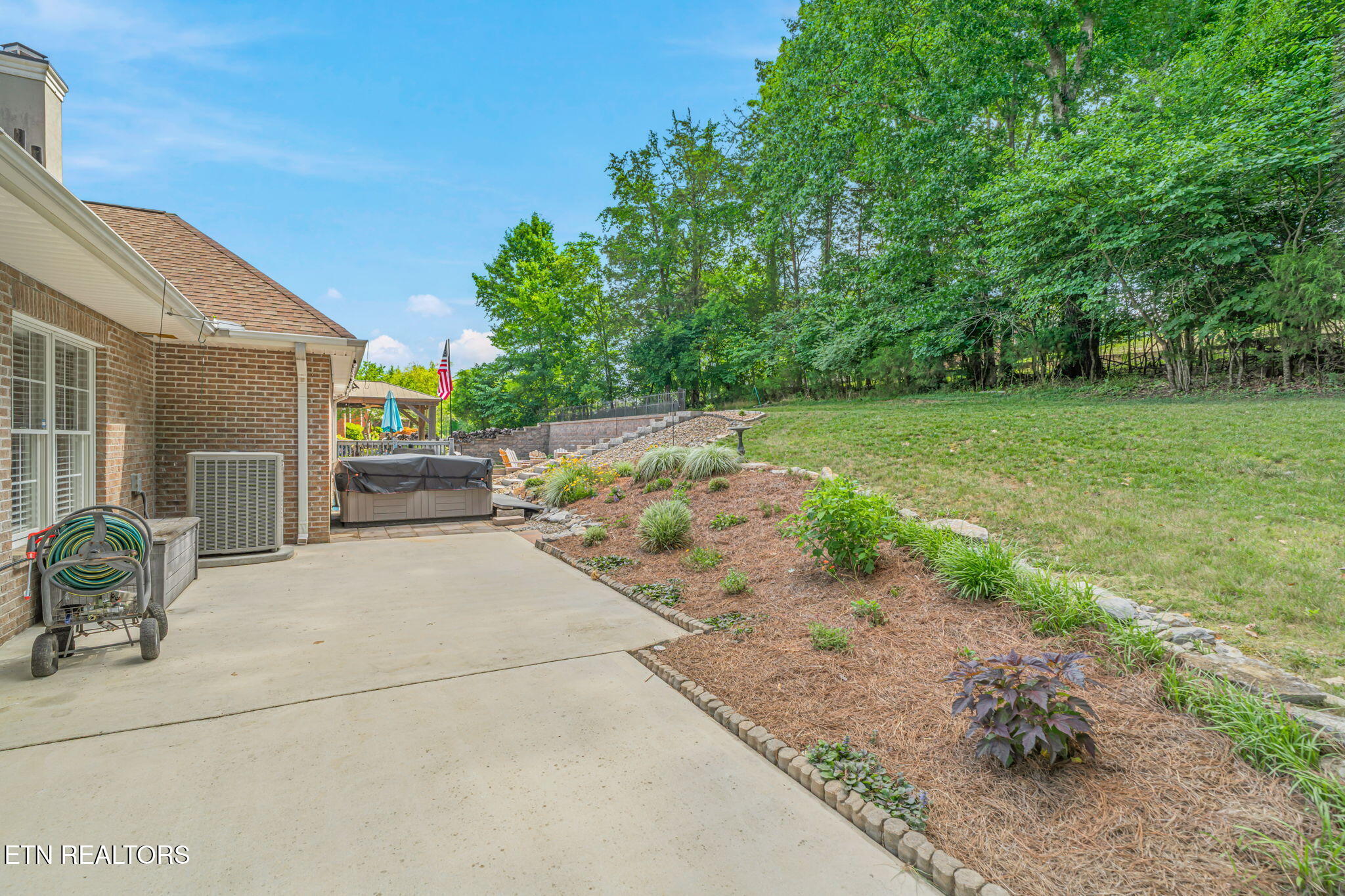 159 Bradford Village Way Kingston TN 37763