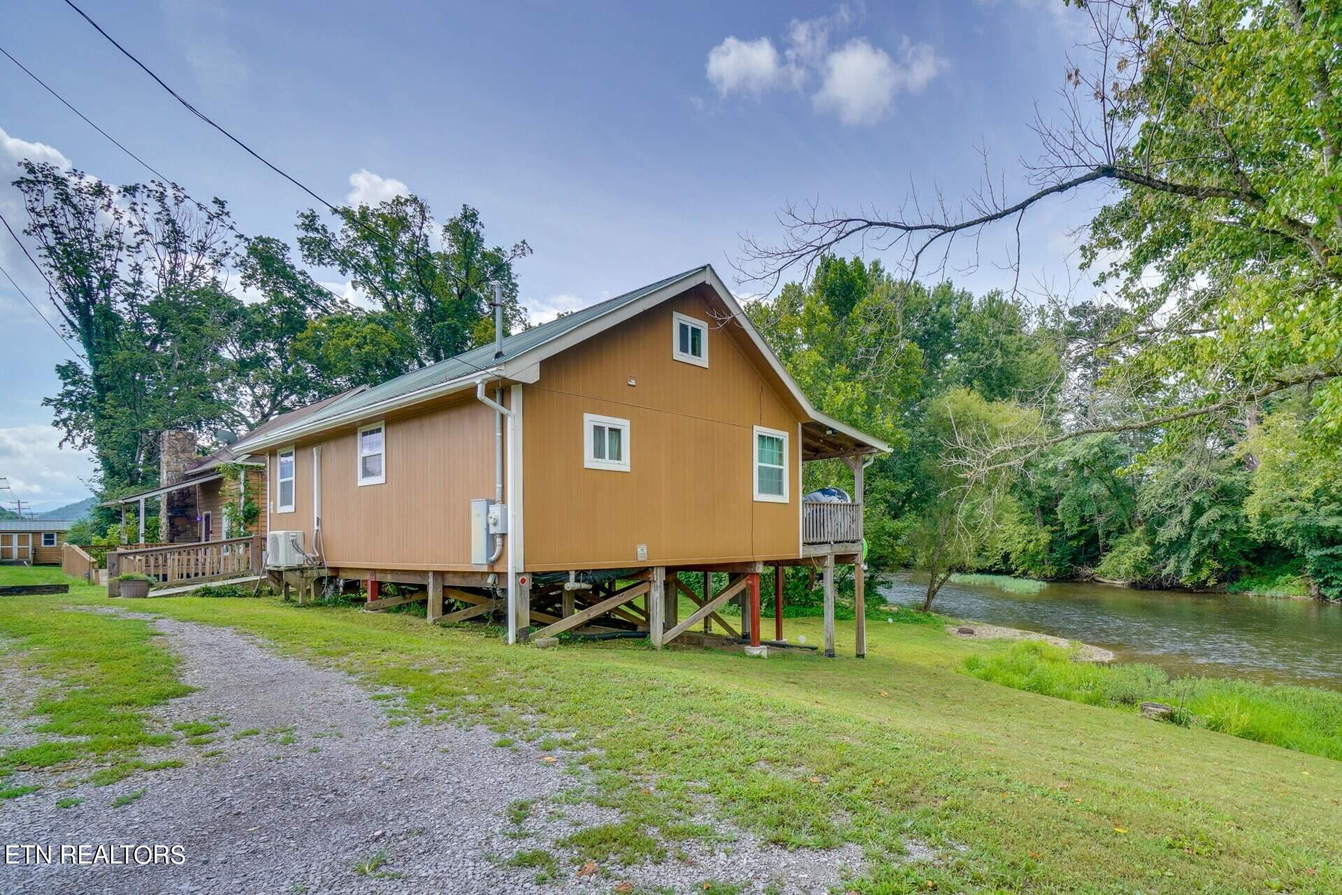 4258 Old Walland Highway Walland TN 37886