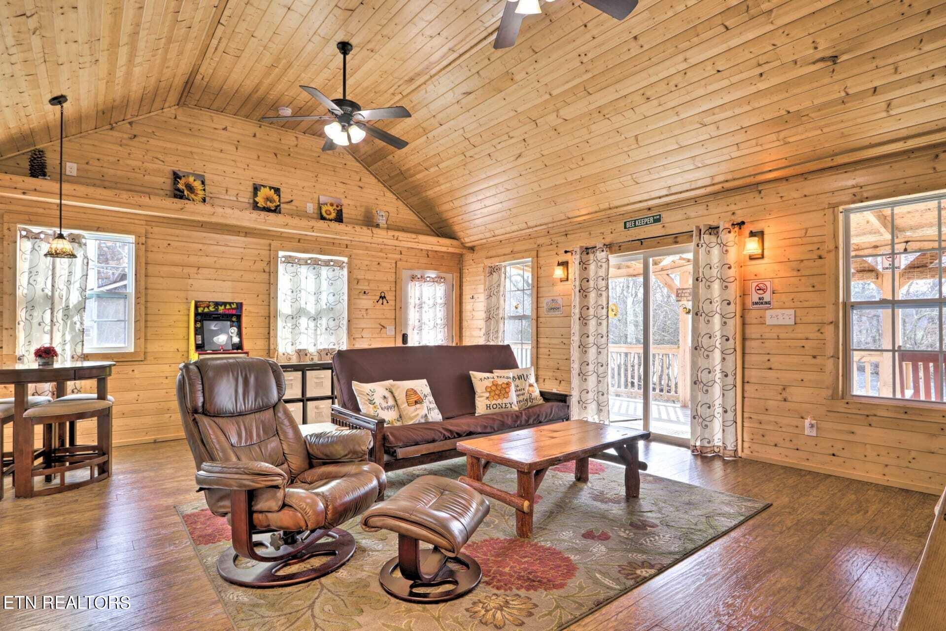 4258 Old Walland Highway Walland TN 37886