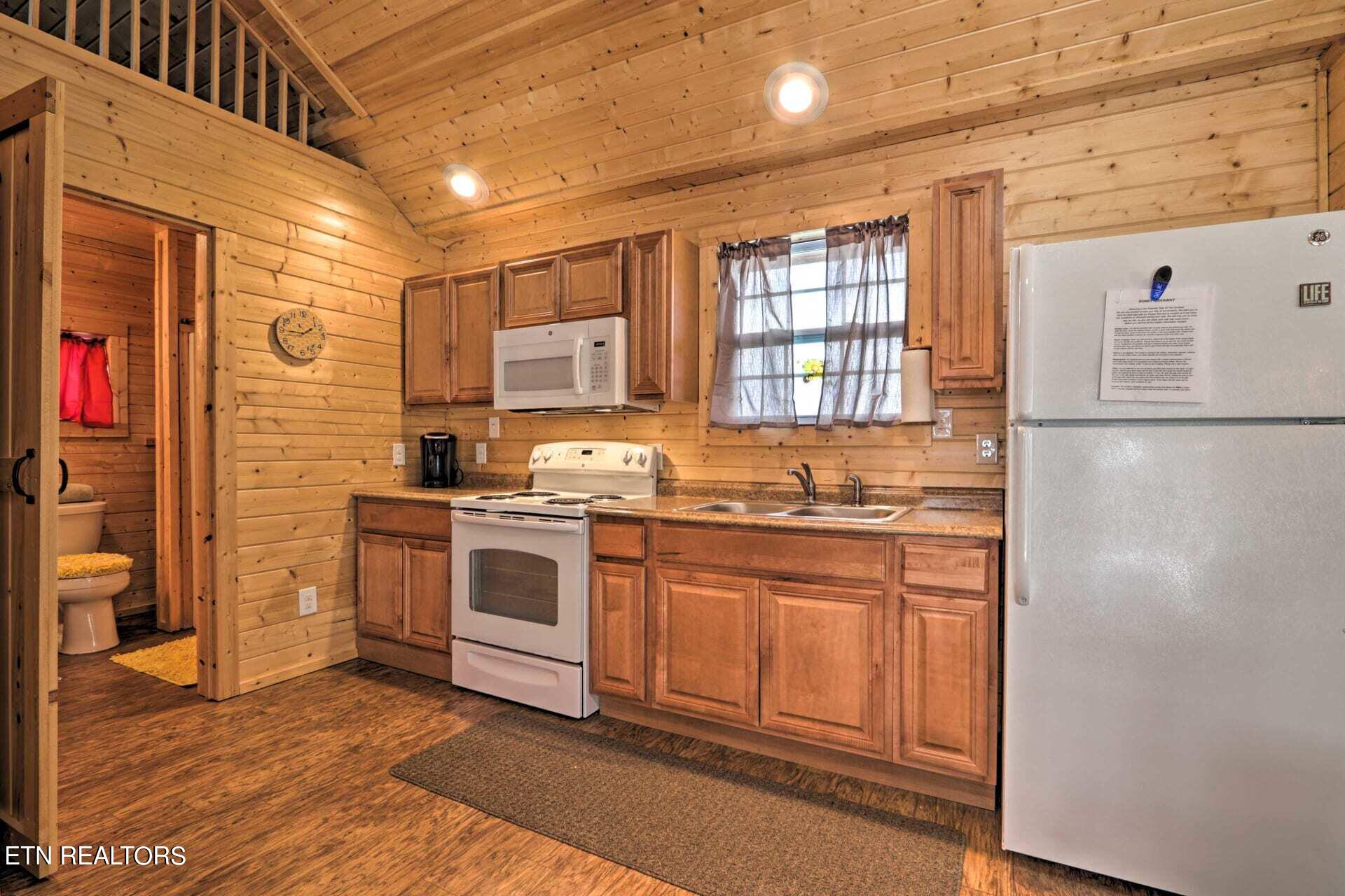 4258 Old Walland Highway Walland TN 37886