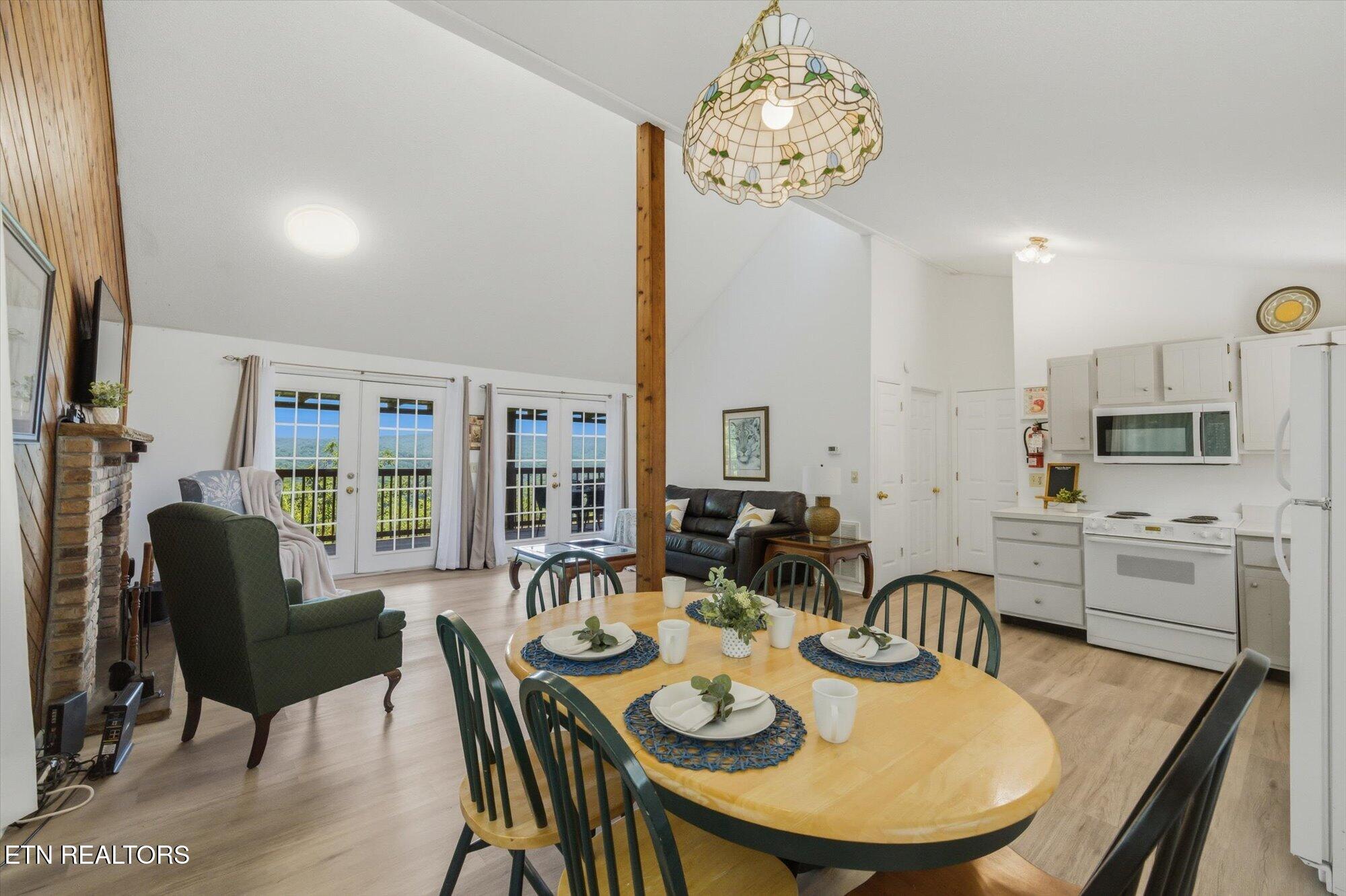 1846 Blue Tick Way Sevierville TN 37876