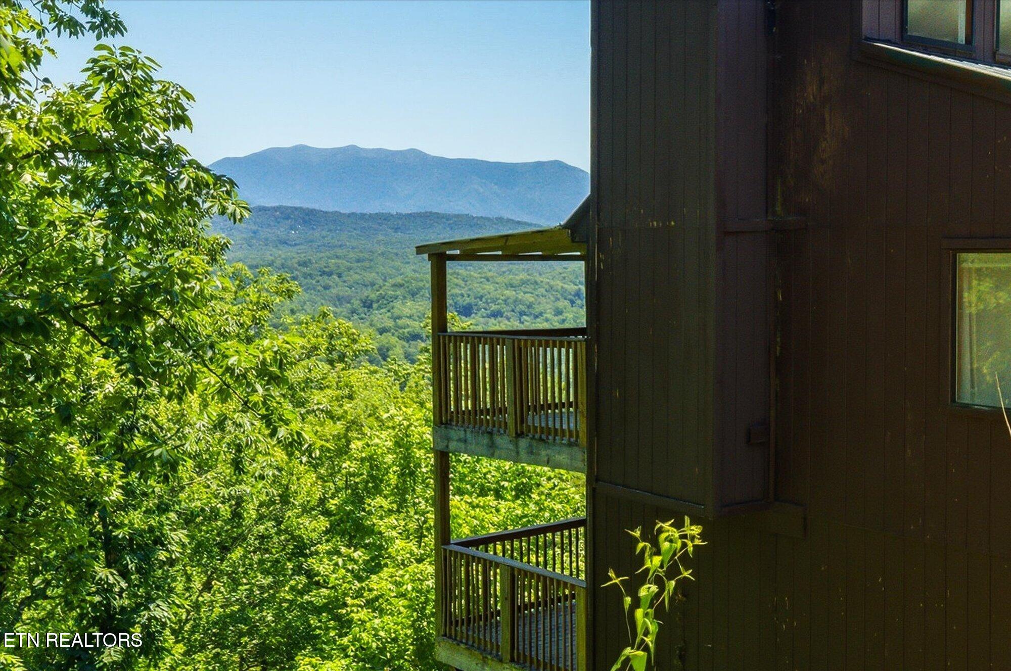 1846 Blue Tick Way Sevierville TN 37876