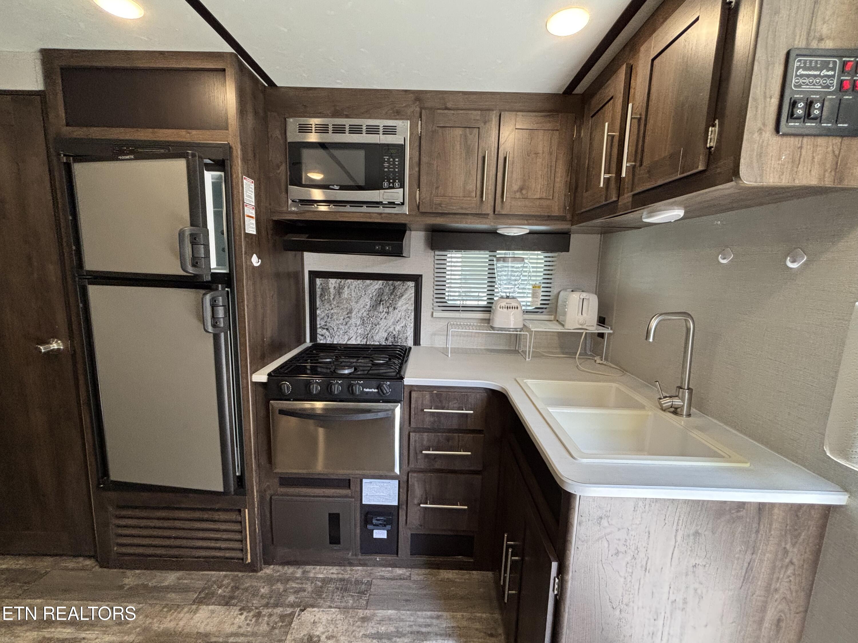 50 Sioux Trail Crossville TN 38572