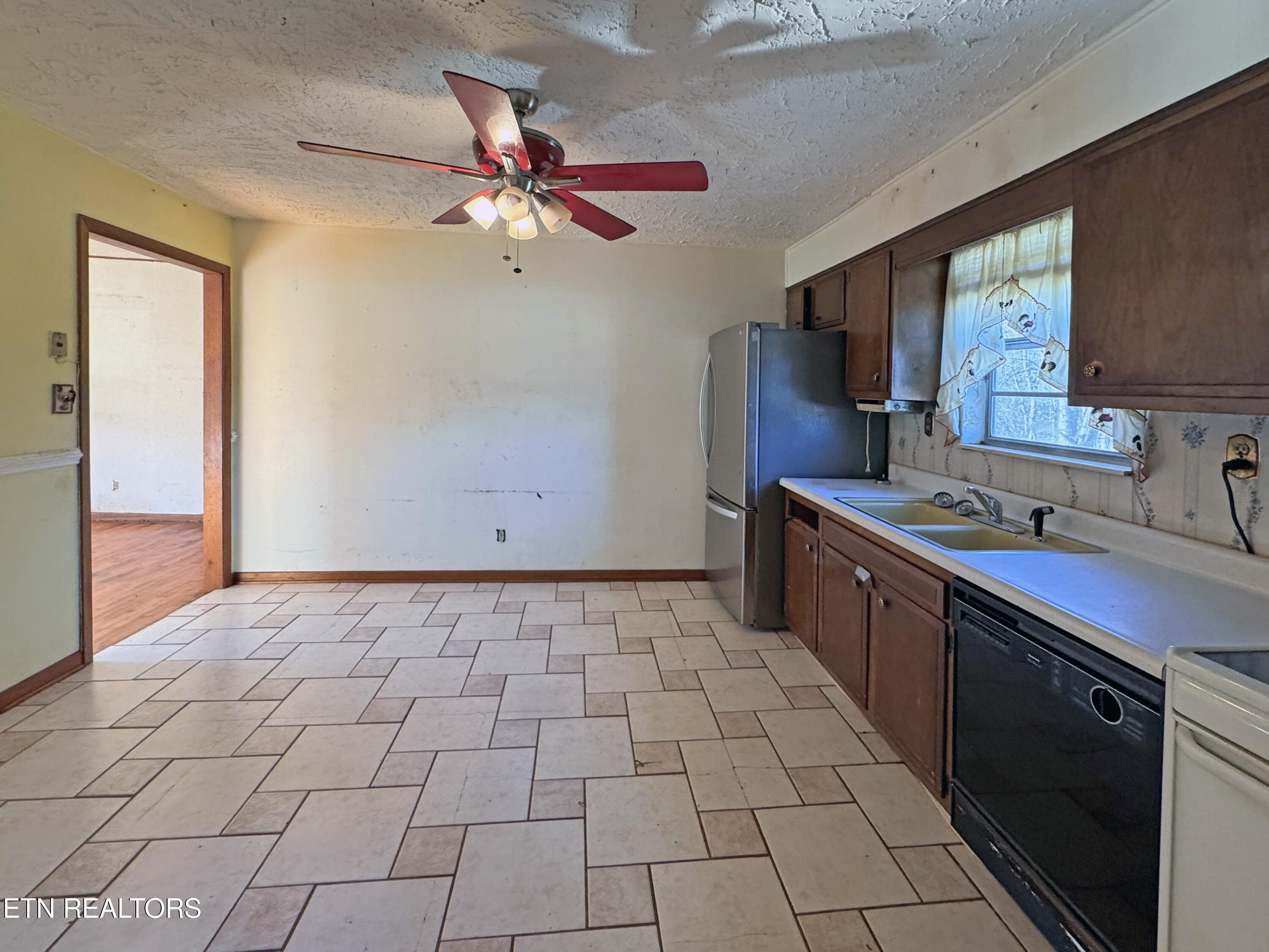 1416 Skyline Drive New Market TN 37820