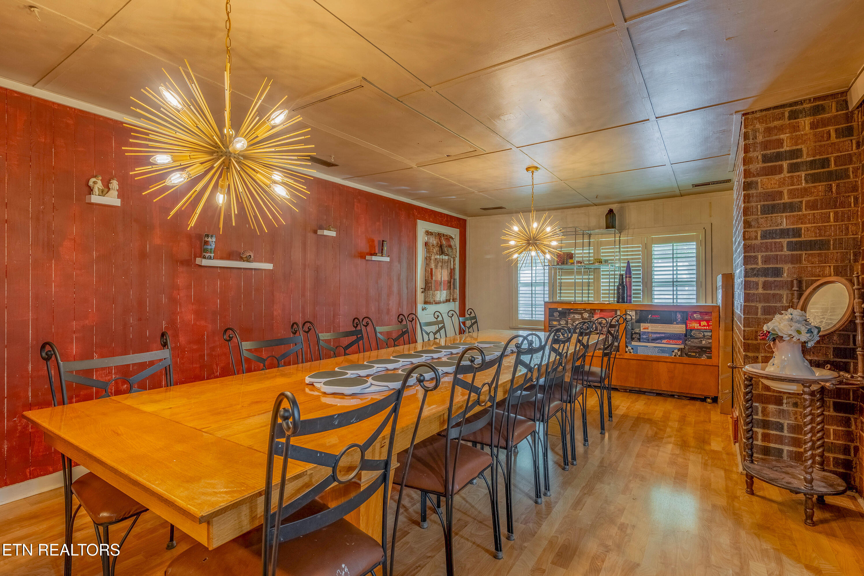 1623 Bluff Road Harriman TN 37748