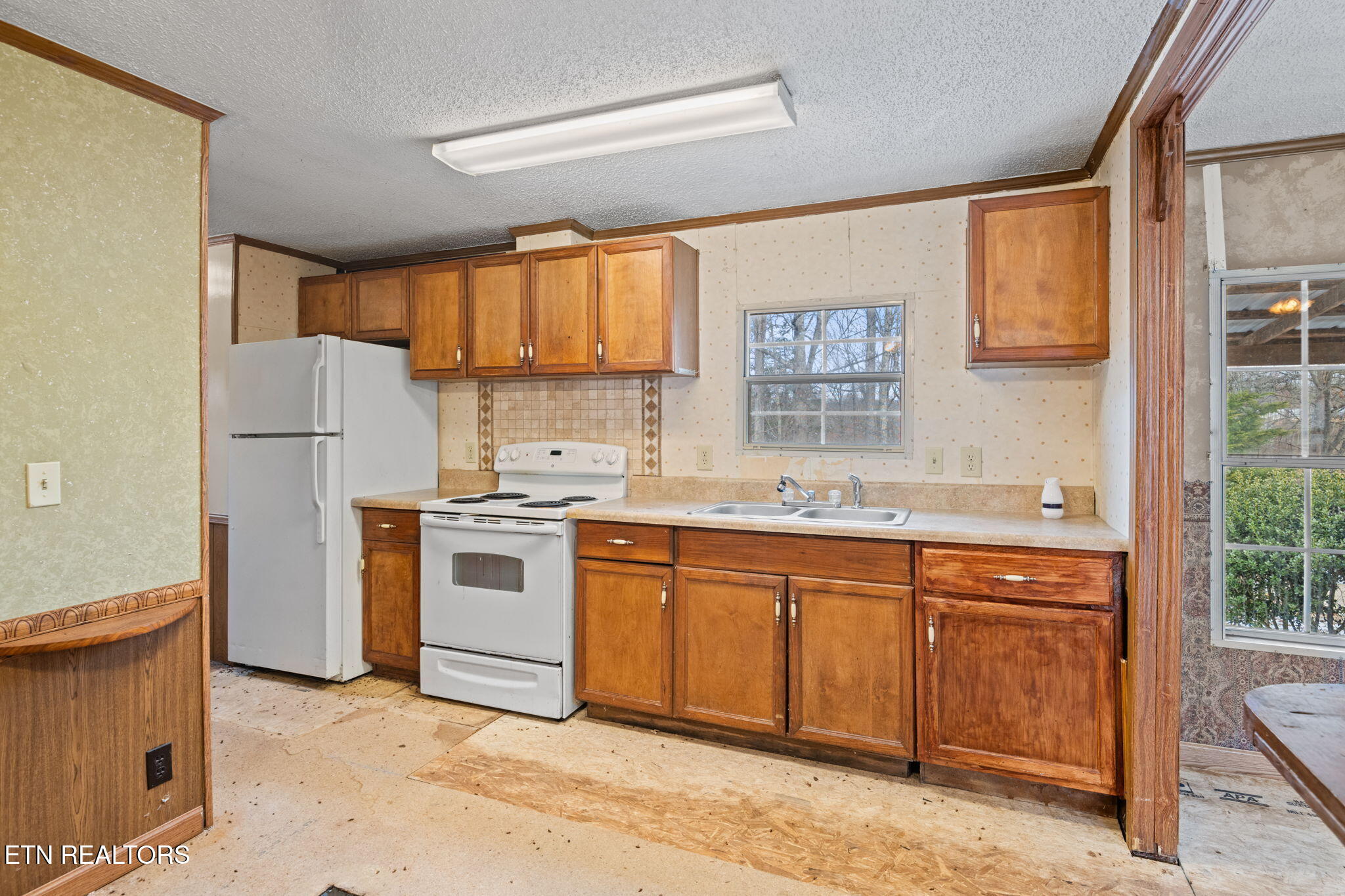 209 Harolds Tazewell TN 37879