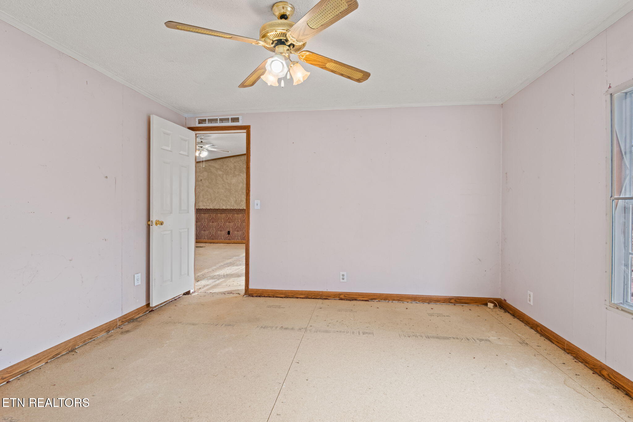 209 Harolds Tazewell TN 37879