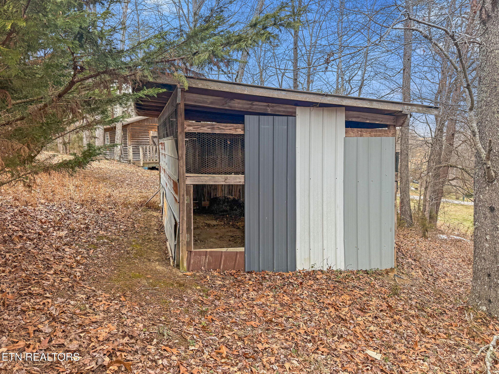 209 Harolds Tazewell TN 37879