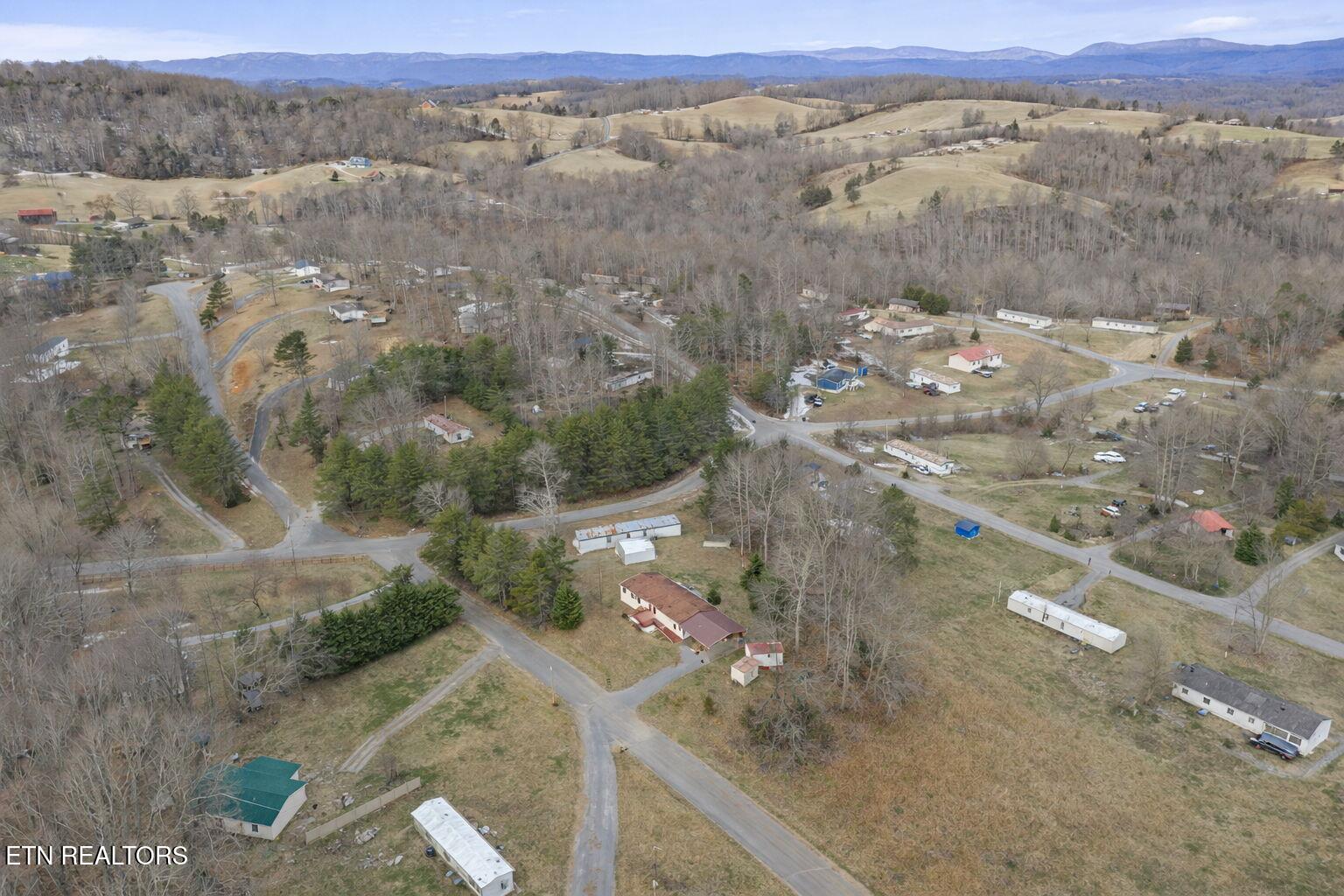209 Harolds Tazewell TN 37879