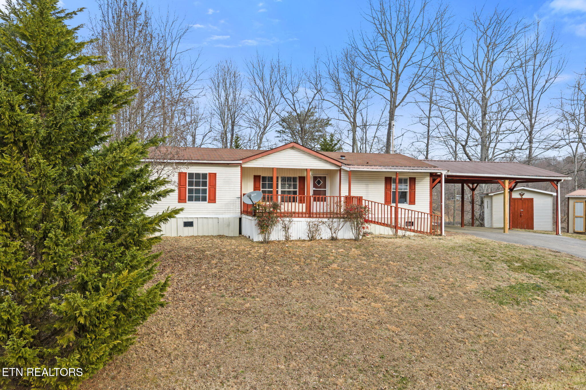 209 Harolds Tazewell TN 37879