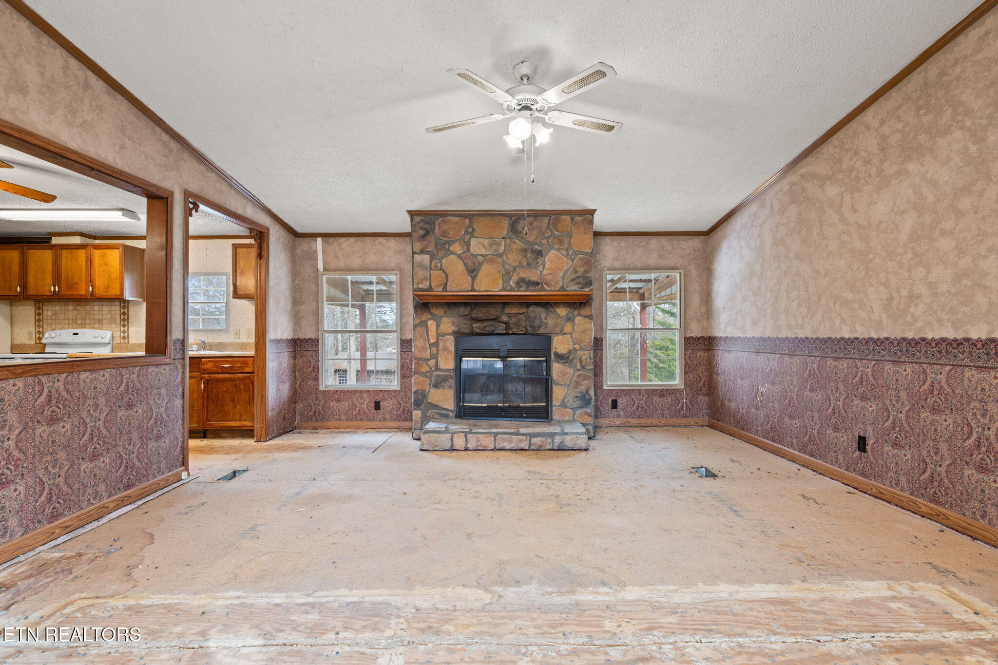 209 Harolds Tazewell TN 37879