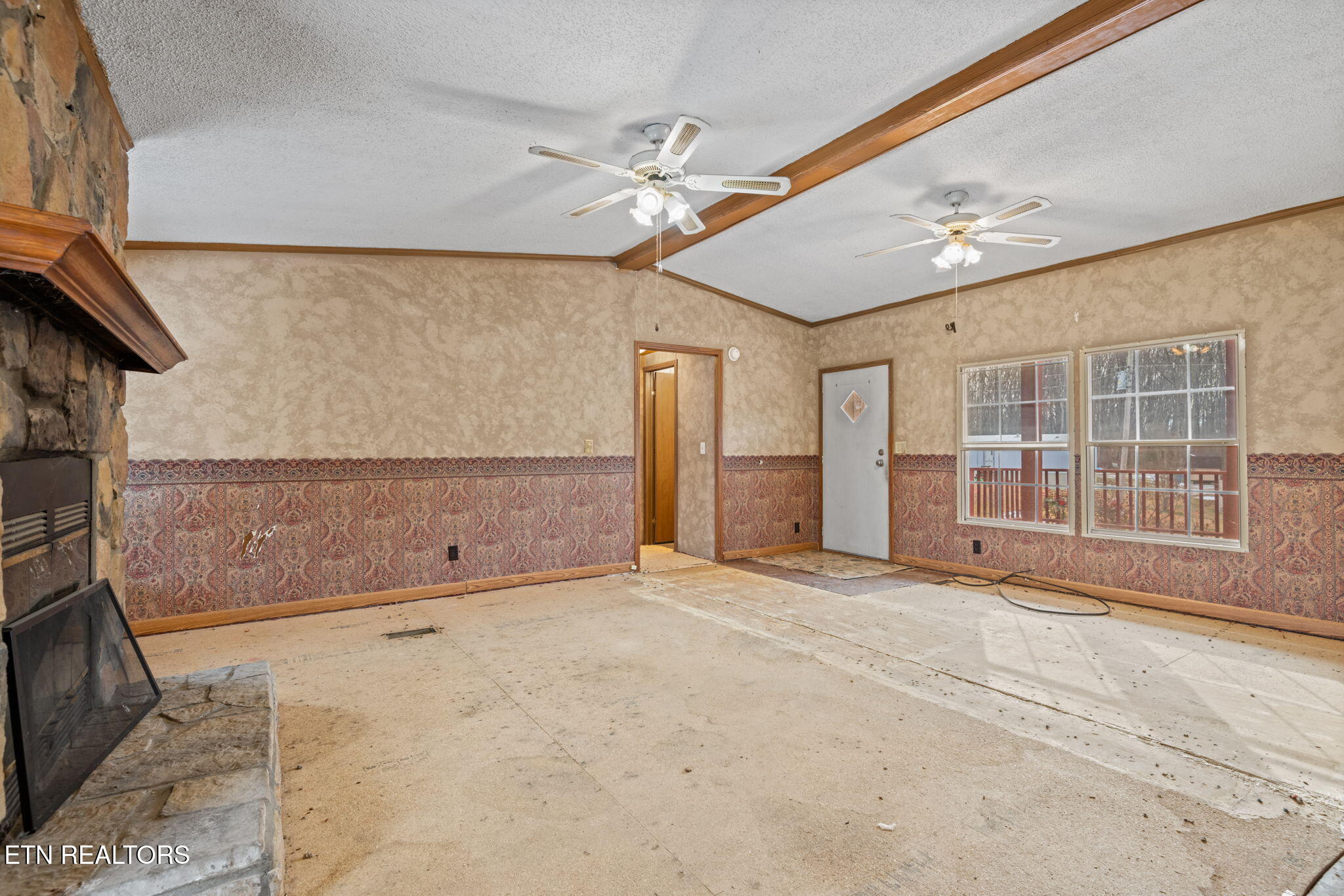 209 Harolds Tazewell TN 37879