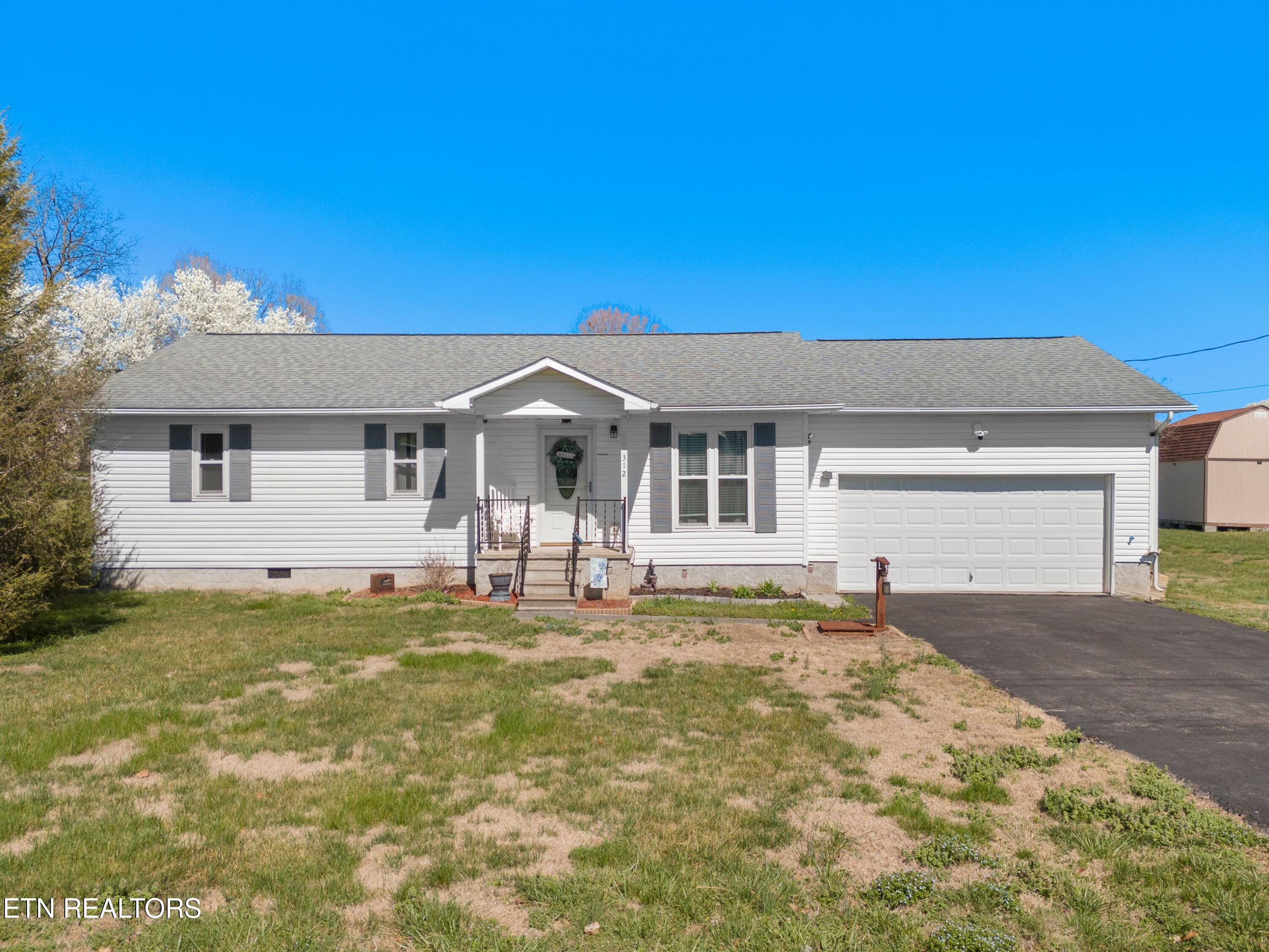312 Economy Circle Dandridge TN 37725