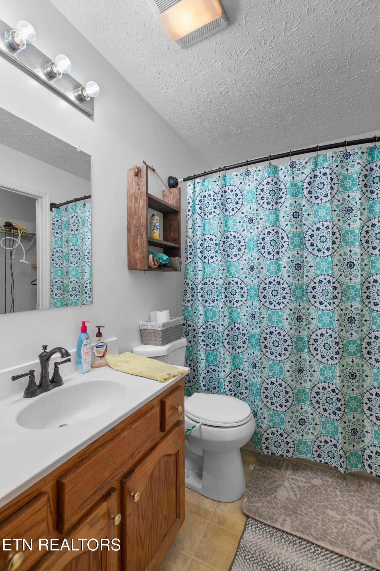 312 Economy Circle Dandridge TN 37725